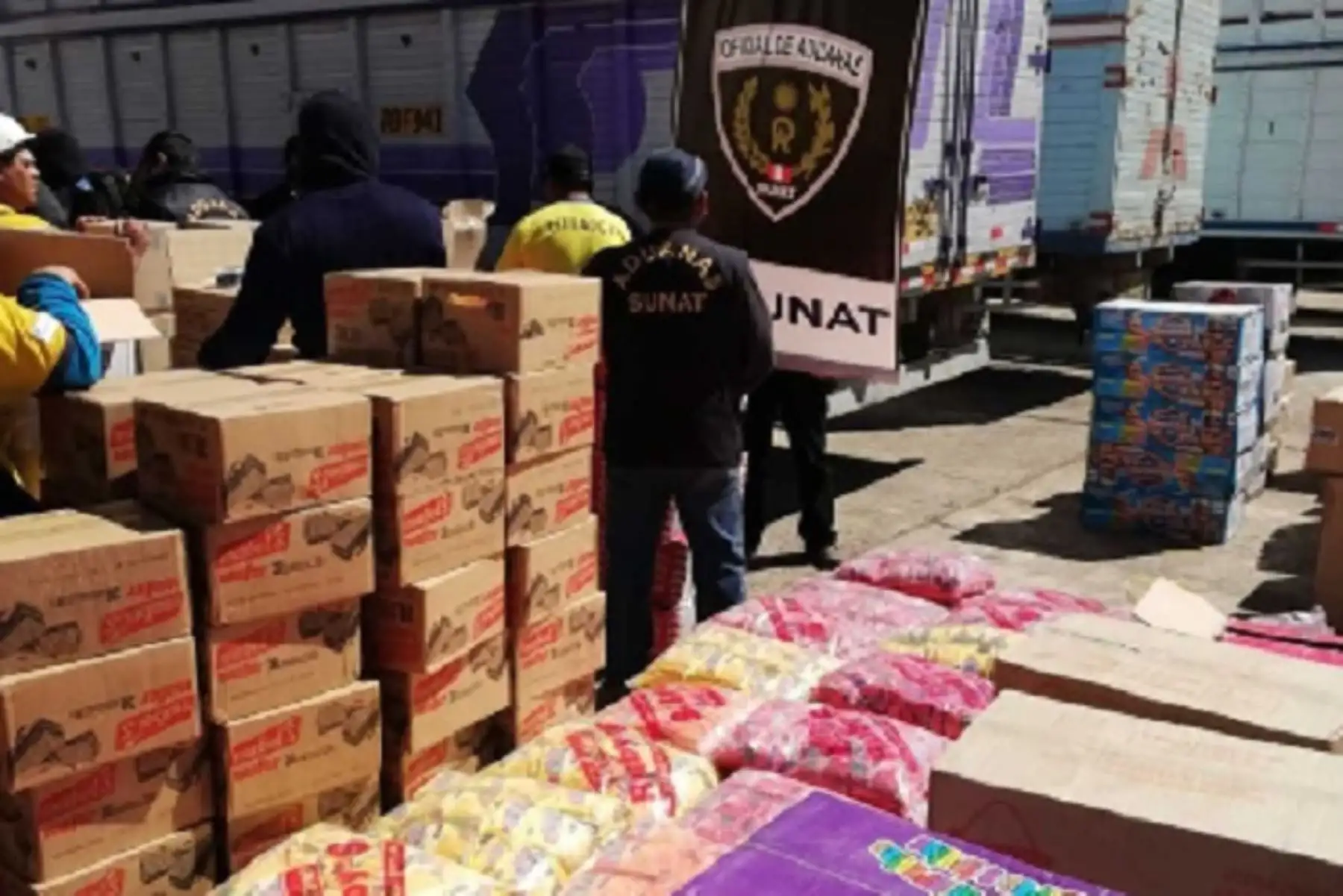 Las principales fuentes del contrabando son las Fronteras de Puno (US$ 248 millones), Tacna, Arequipa (US$ 138 millones), así como la zona de Tumbes y Piura (US$ 71 millones), informó el Comité de Lucha Contra el Contrabando de la Sociedad Nacional de Industrias (SNI).