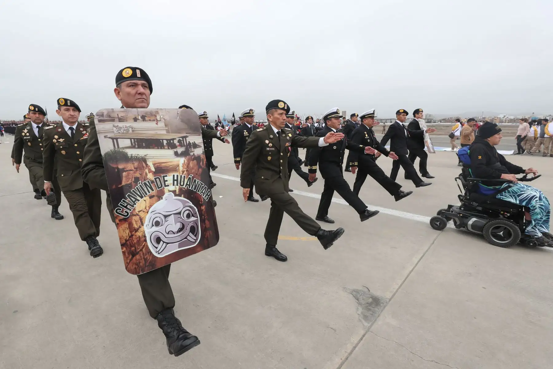Con Orgullo Peruano, este 29 de julio celebraremos juntos nuestro 198.º aniversario patrio en la Gran Parada y Desfile Cívico Militar. Así ensayan los diversos agrupamientos y delegaciones que participarán en el Desfile por El Perú.Foto:ANDINA/Mindef