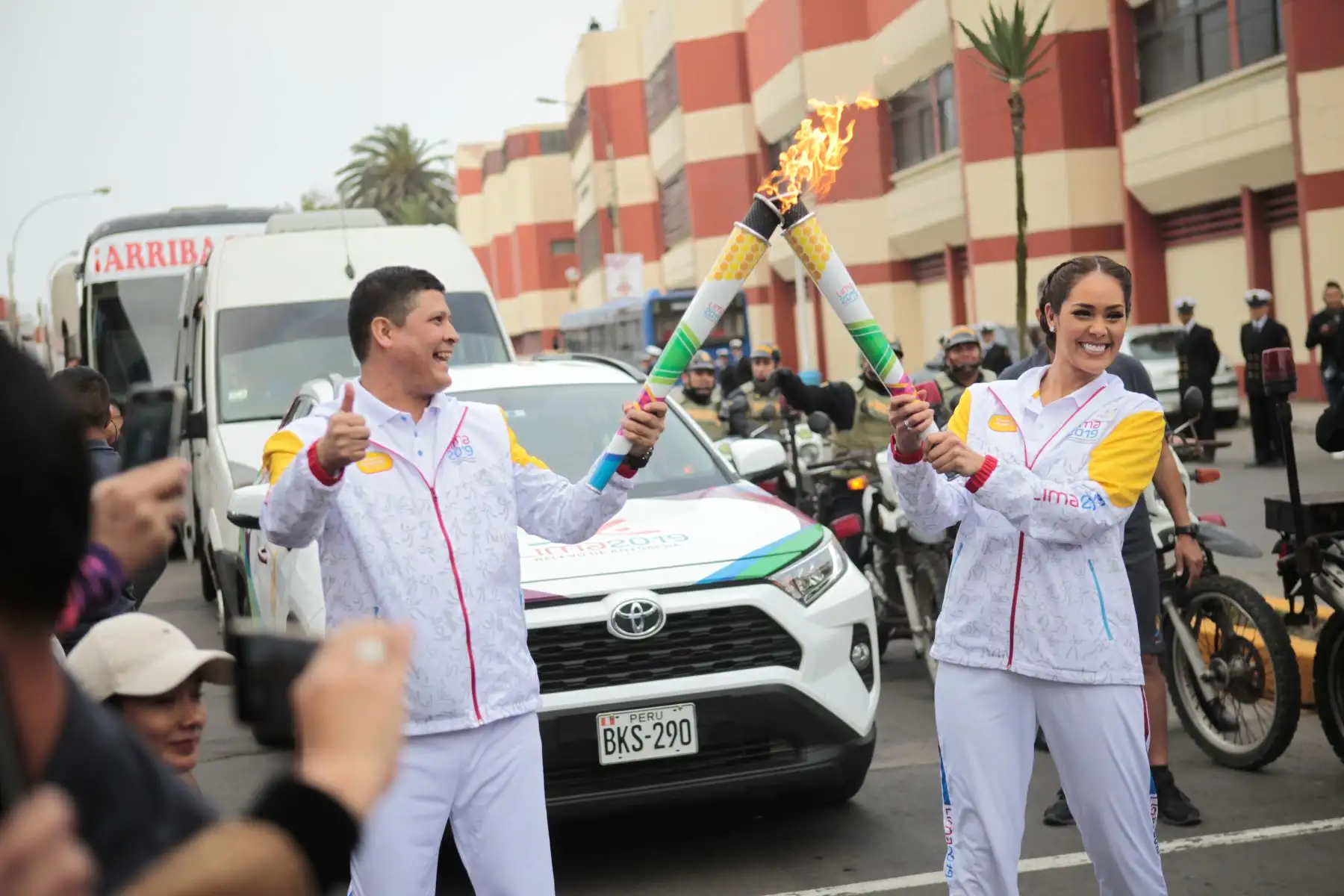 Karen Schwarz en el recorrido de la antorcha de los Juegos Panamericanos Lima 2019  en la región Callao
Foto: ANDINA/Miguel Mejía
