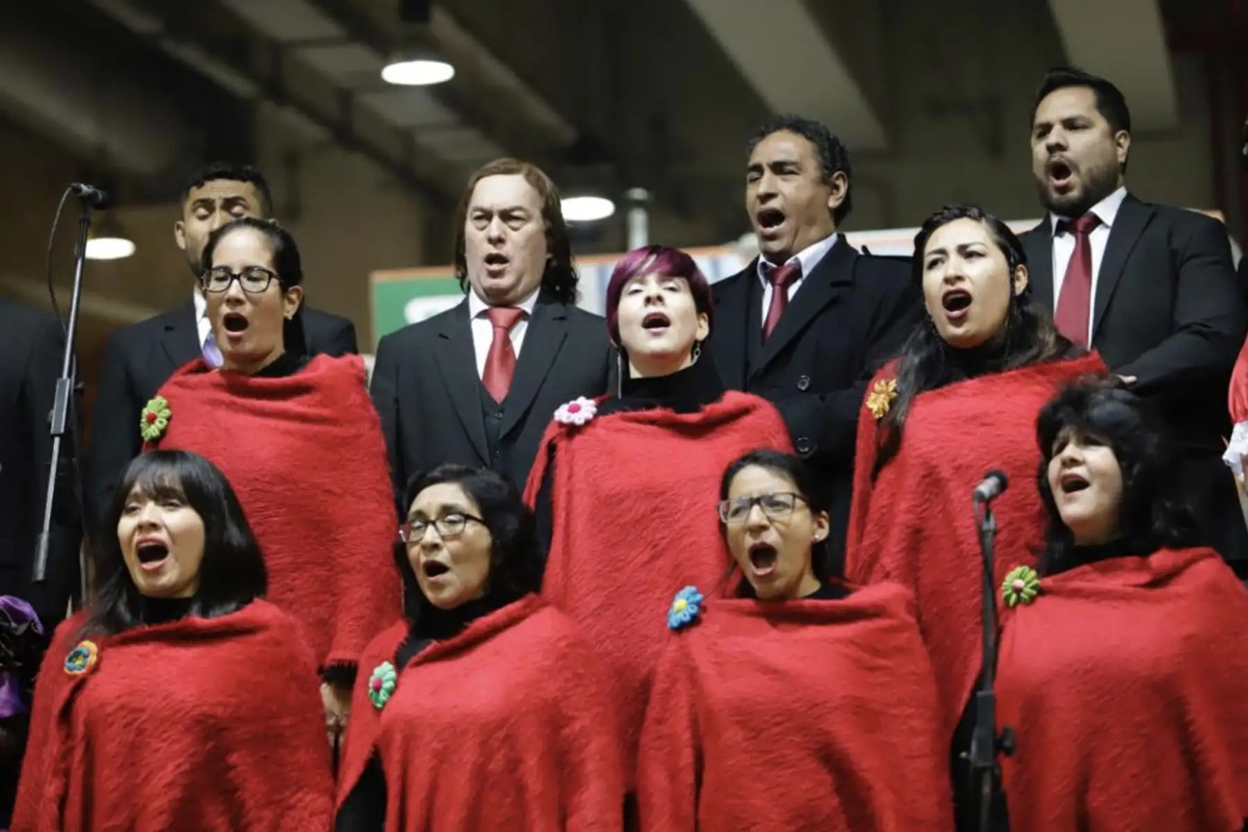 Ministro de Cultura, Luis Jaime Castillo participa en la presentación del Coro Nacional del Perú en la estación La Cultura del Metro de Lima linea .
Foto: MINCUL