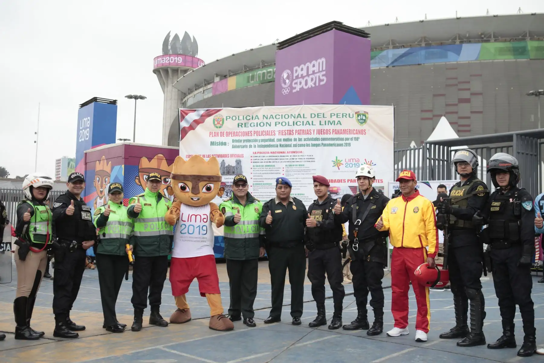 Presentación de detalles de seguridad y cierre de calles por parte de la Policía Nacional del Perú y Lima 2019.
Foto: ANDINA/Miguel Mejía