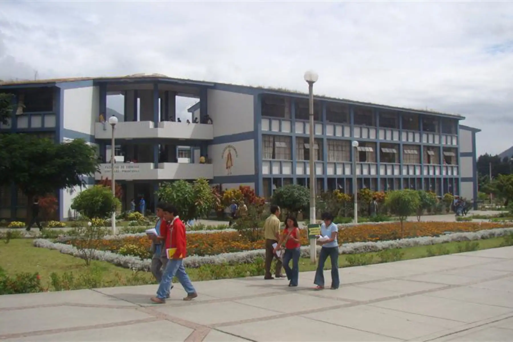 Sunedu otorga licenciamiento institucional a la Universidad Nacional Hermilio Valdizán de Huánuco. ANDINA/Difusión