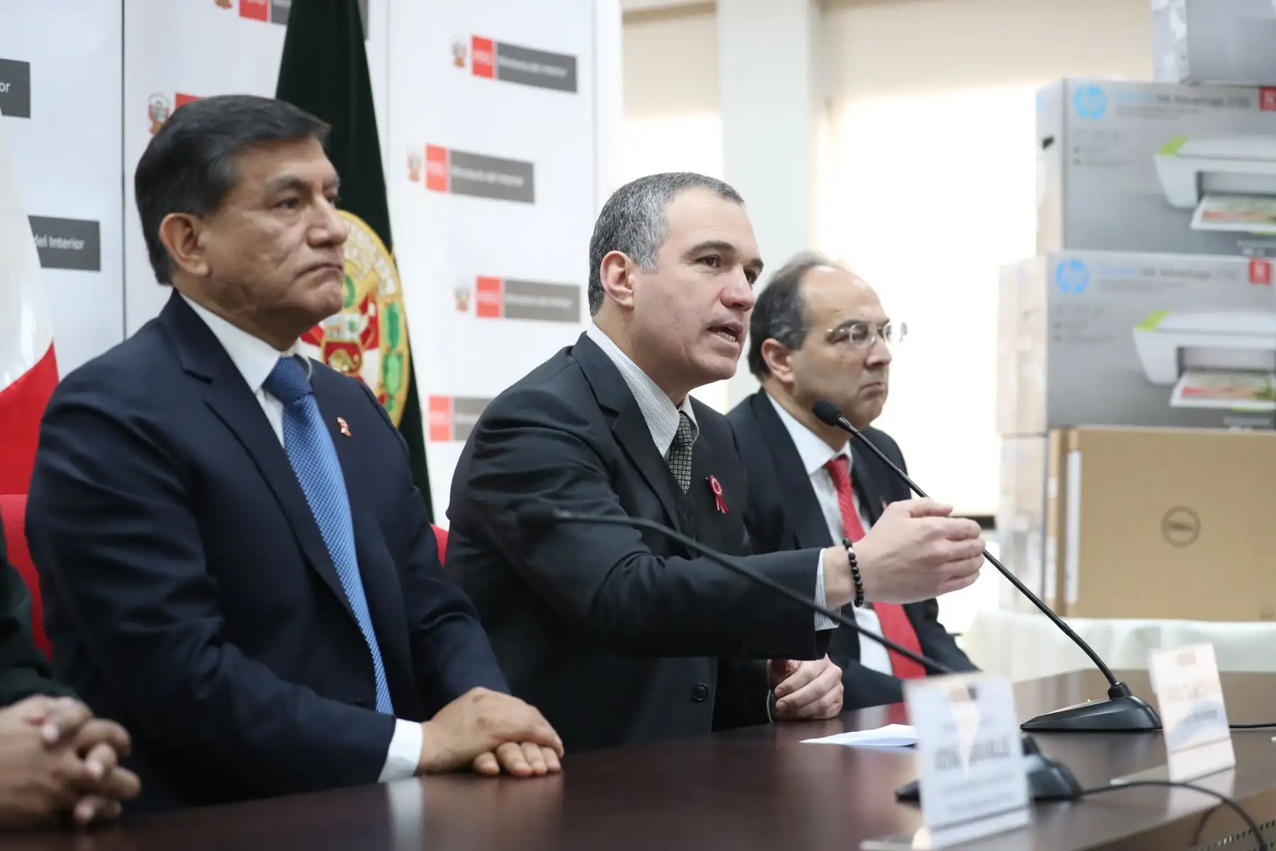 Presidente del Consejo de Ministros, Salvador del Solar, acude junto al titular del Interior, Carlos Morán, el comandante general de la Policía y otras autoridades al acto de reconocimiento de los policías destacados durante el mes de junio. Foto: ANDINA/Difusión