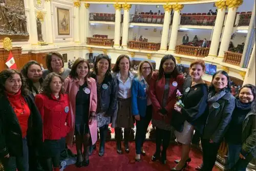 Pleno del Congreso aprobó reforme sobre paridad y alternancia de género