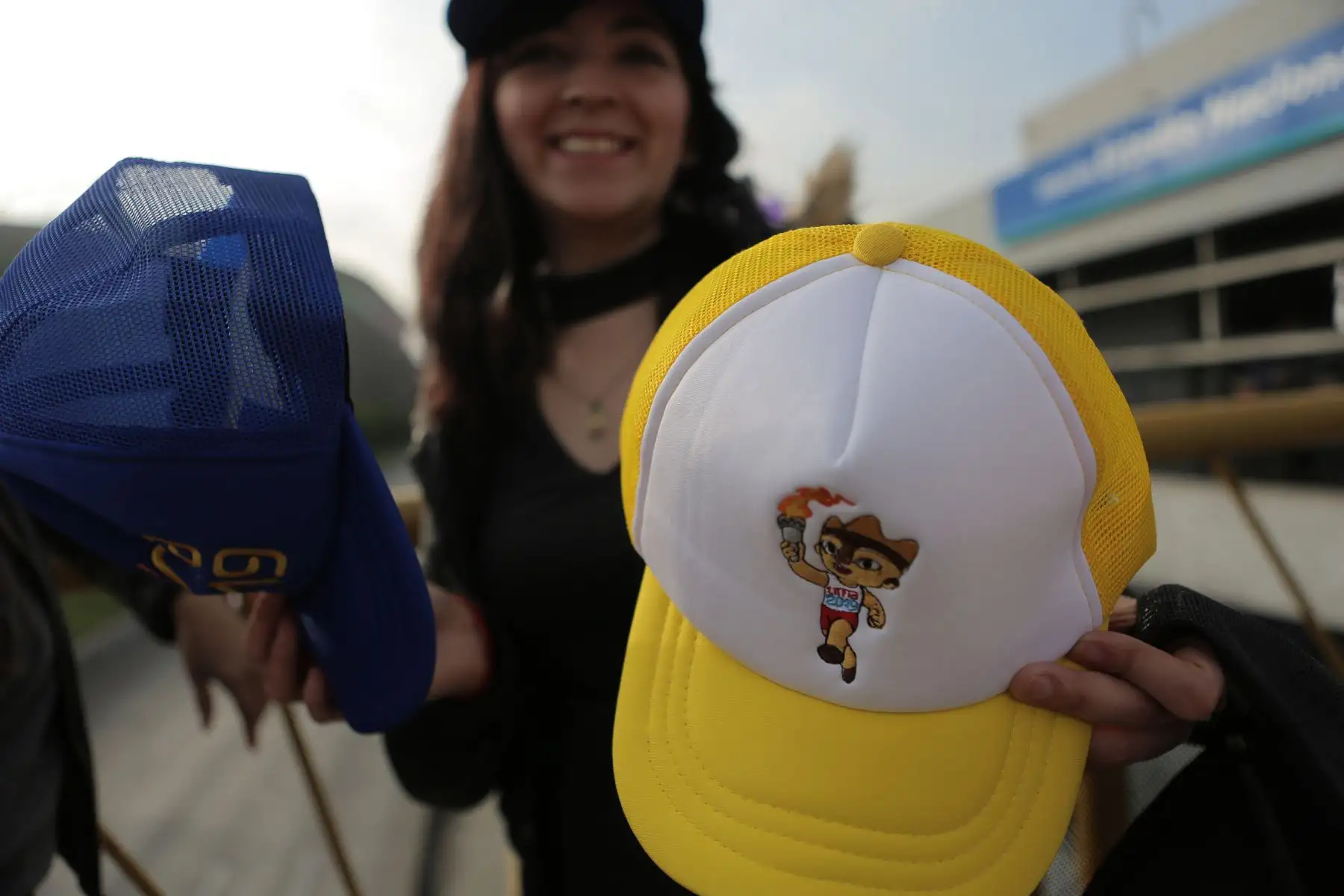 Imágenes previas a la ceremonia de inauguración de los Panamericanos Lima 2019 en los alrededores del Estadio Nacional.
Foto: ANDINA/David Huamaní