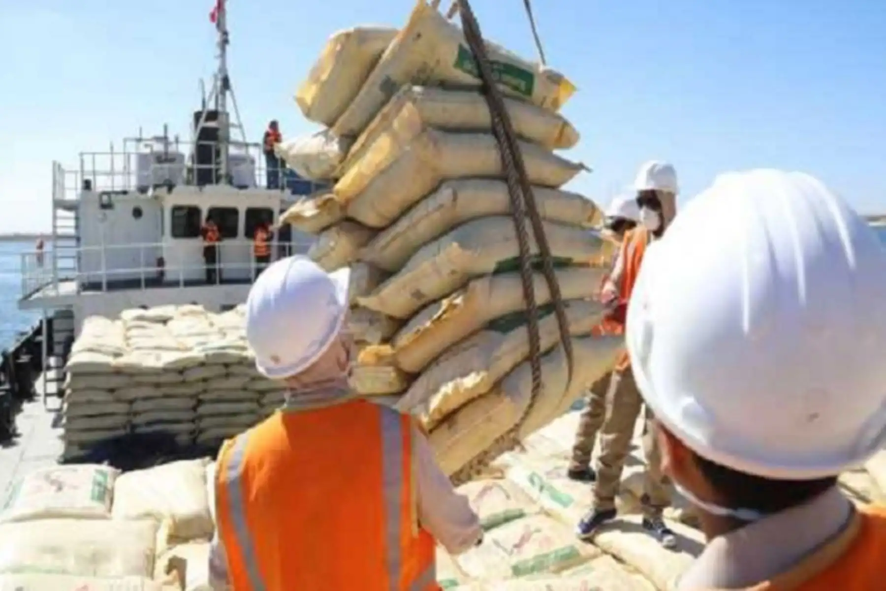 Guano de las islas llegará a más campesinos gracias a renovación de embarcaciones
