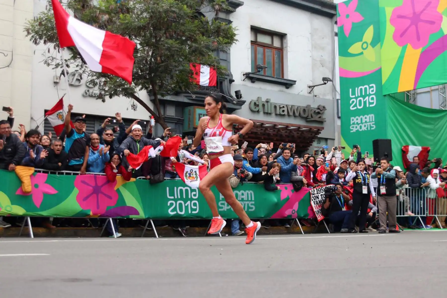 Gladys Lucy Tejeda Pucuhuaranga de Perú corre durante la Maratón de mujeres en los Juegos Panamericanos Lima 2019 en Lima, Perú, el 27 de julio de 2019. Los Juegos Panamericanos duran hasta el 11 de agosto. Foto: ANDINA/IPD