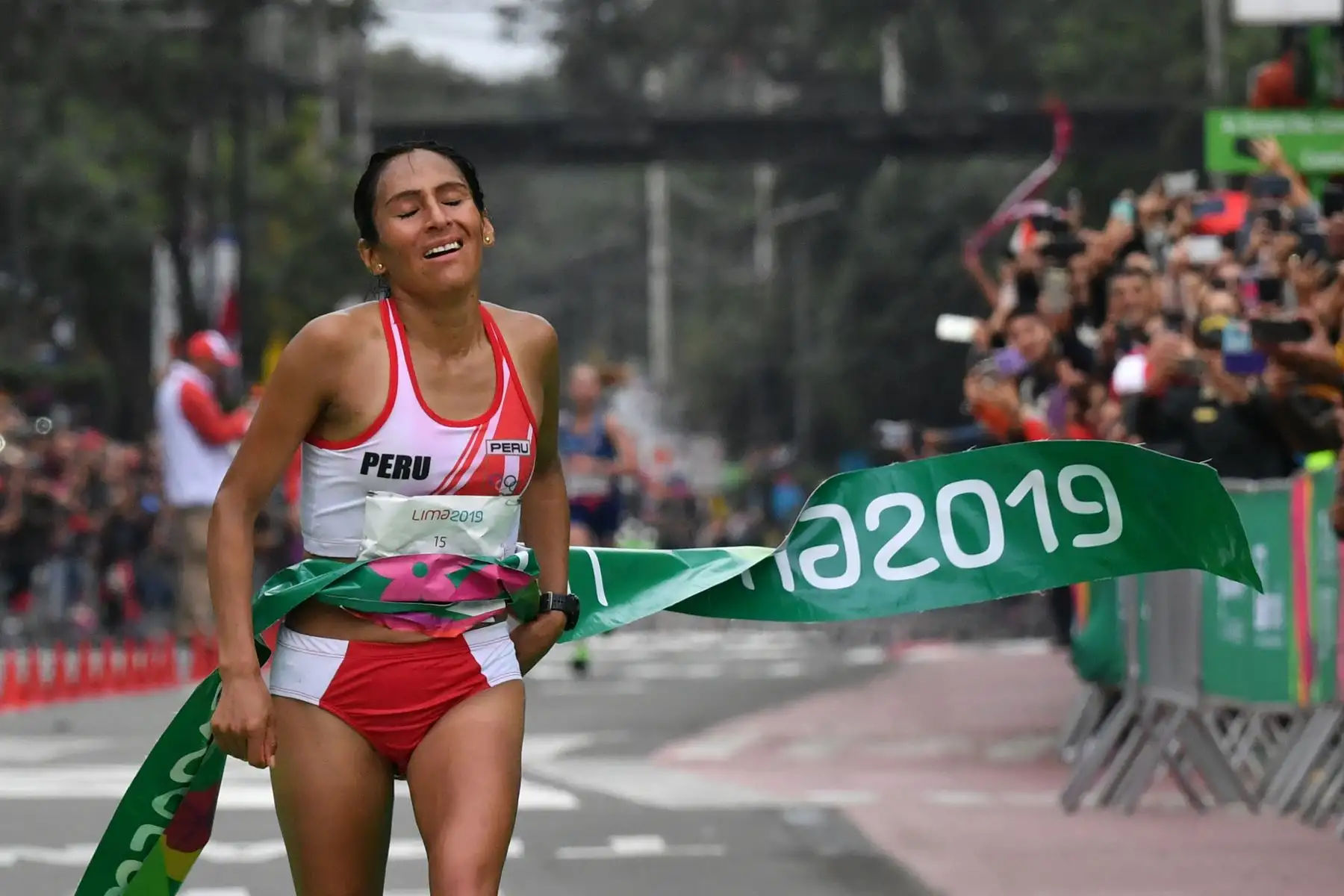 Gladys Tejeda, de Perú, gana la Maratón de mujeres en los Juegos Panamericanos Lima 2019 en Lima, Perú, el 27 de julio de 2019. Los Juegos Panamericanos duran hasta el 11 de agosto. AFP