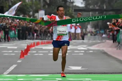 Pacheco ganó la medalla de oro en maratón. Foto: AFP.