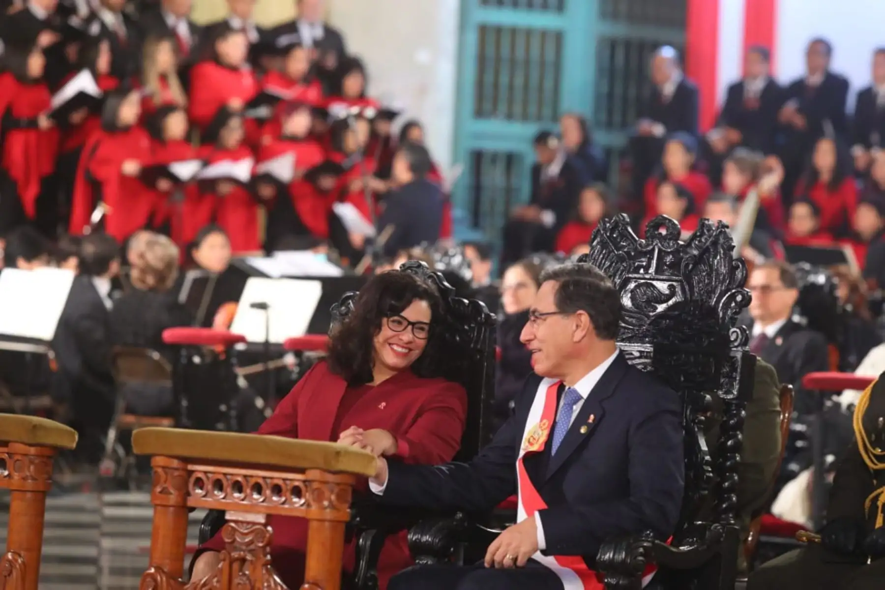 Presidente Martín Vizcarra, junto a la primera dama, Maribel Díaz, asiste a la misa solemne y tedeum por el 198.° aniversario de la Independencia del Perú.Foto:ANDINA/Presidencia