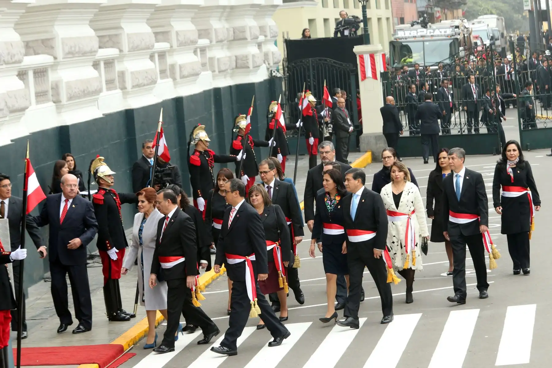 Llegada de ministros de estado al Congreso de la República para escuchar el mensaje presidencial por 28 de Julio. Foto: ANDINA/Norman Córdova