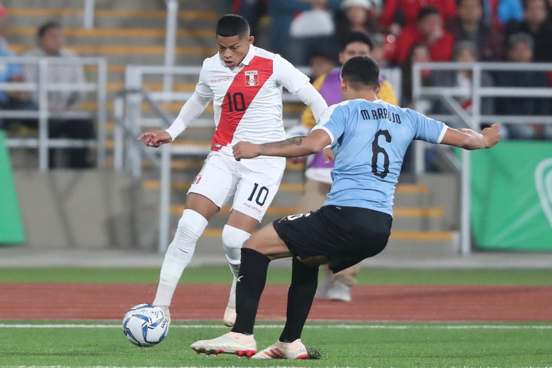 Perú no pudo en el debut ante Uruguay. ANDINA/Difusión