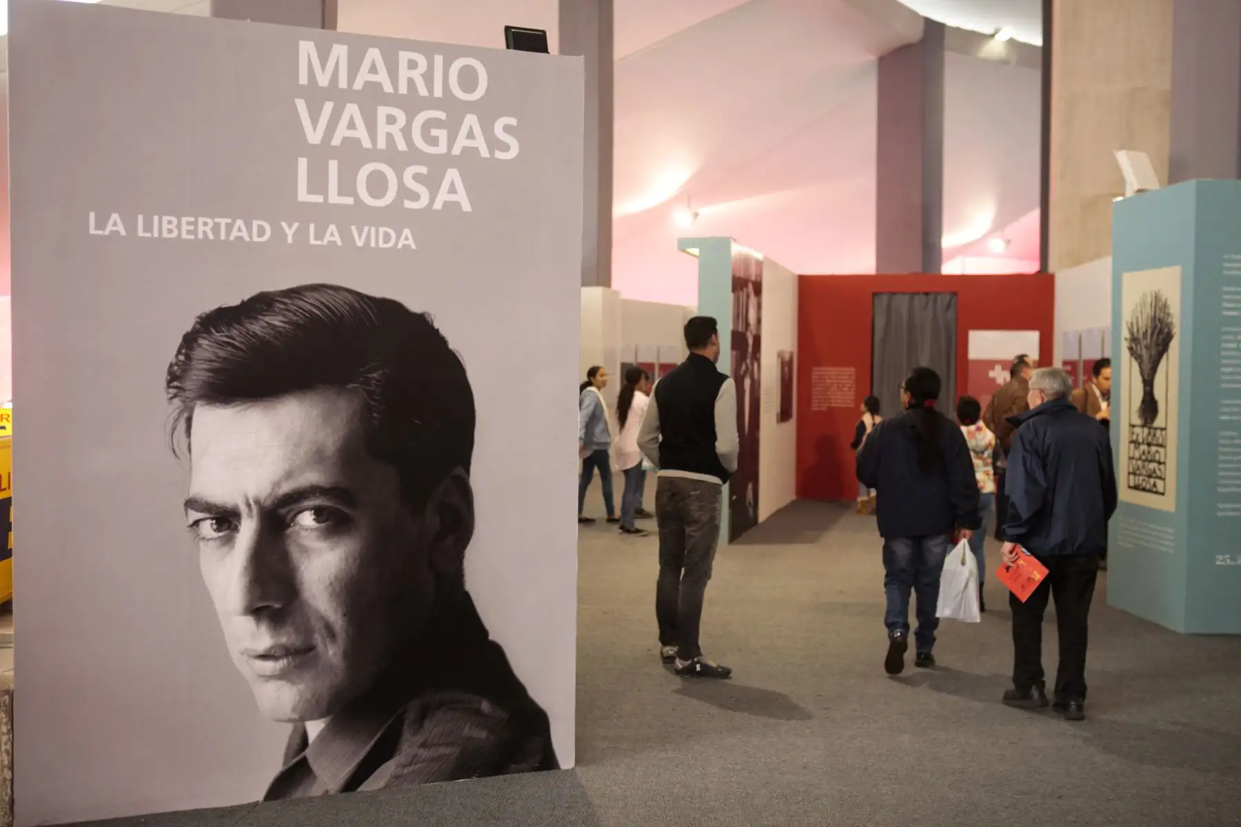 24 Feria Internacional del Libro de Lima. Universo Vargas Llosa.
Foto: ANDINA/Miguel Mejía Castro