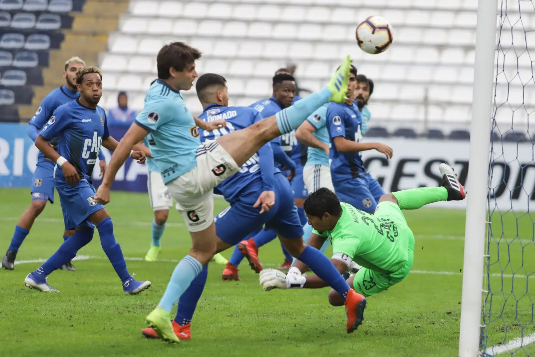 Omar Merlo,Sporting Cristal vs Zulia FC, Juegan partido por La Copa Sudamericana 2019, en el estadio Alejandro Villanueva.
Foto: ANDINA/Jorge Tello