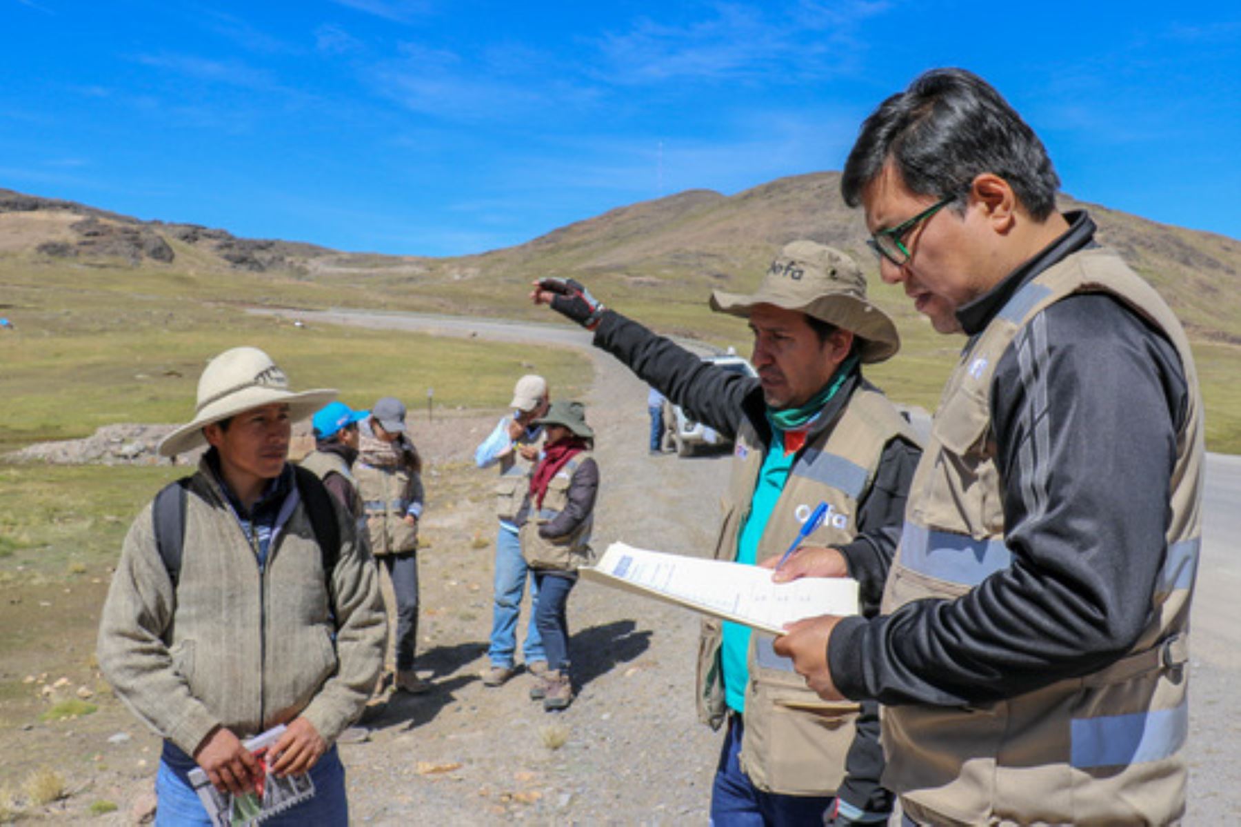 Fiscalización ambiental en Chumbivilcas (Cusco) incluye once componentes: ruido y vibraciones, aire, comunidades hidrobiológicas, geomorfología, agua, flora y fauna, suelos, sedimento y tráfico vehicular.