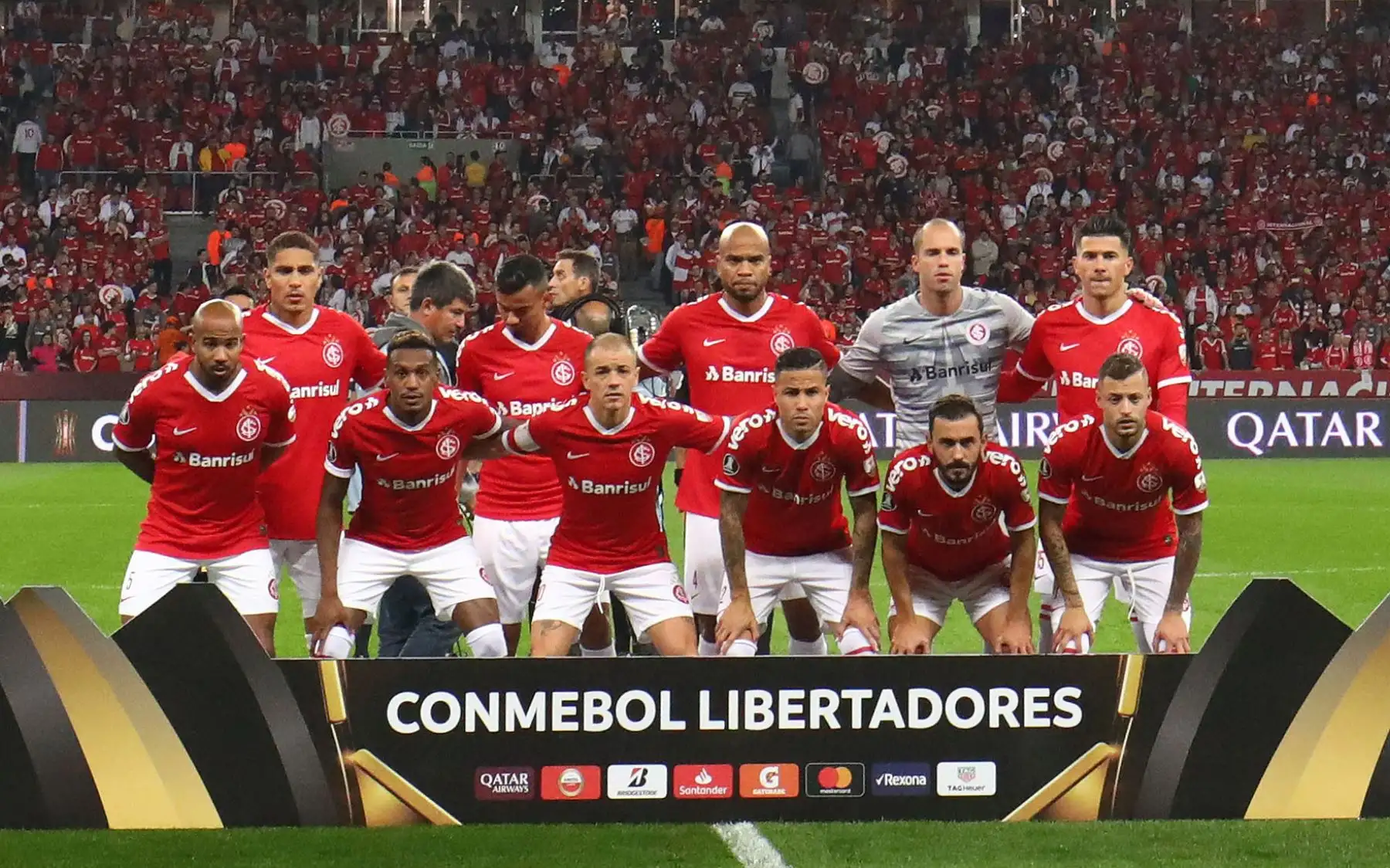 Los jugadores internacionales de Brasil posan antes del comienzo de un partido de fútbol de la Copa Libertadores 2019.
Foto: AFP