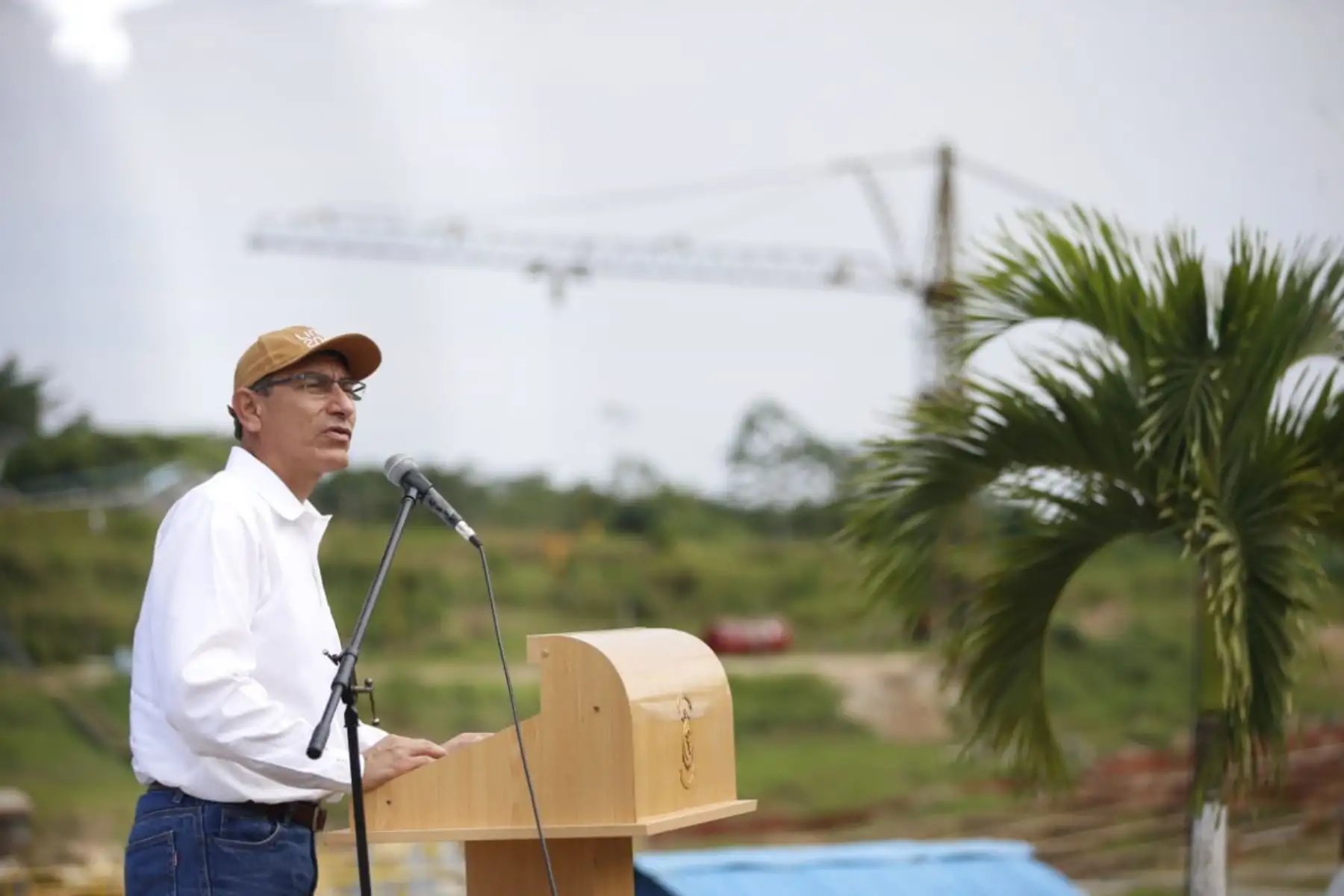 Presidente de la República,Martín Vizcarra,participa en el Zarpe de la tercera Campaña de las Plataformas Itinerantes de Acción Social (PIAS) y Buques Auxiliares de la 
naval del Perú, que llevan los servicios del Estado a compatriotas en las zonas más alejadas de la Amazonía.Foto: ANDINA/Prensa Presidencia