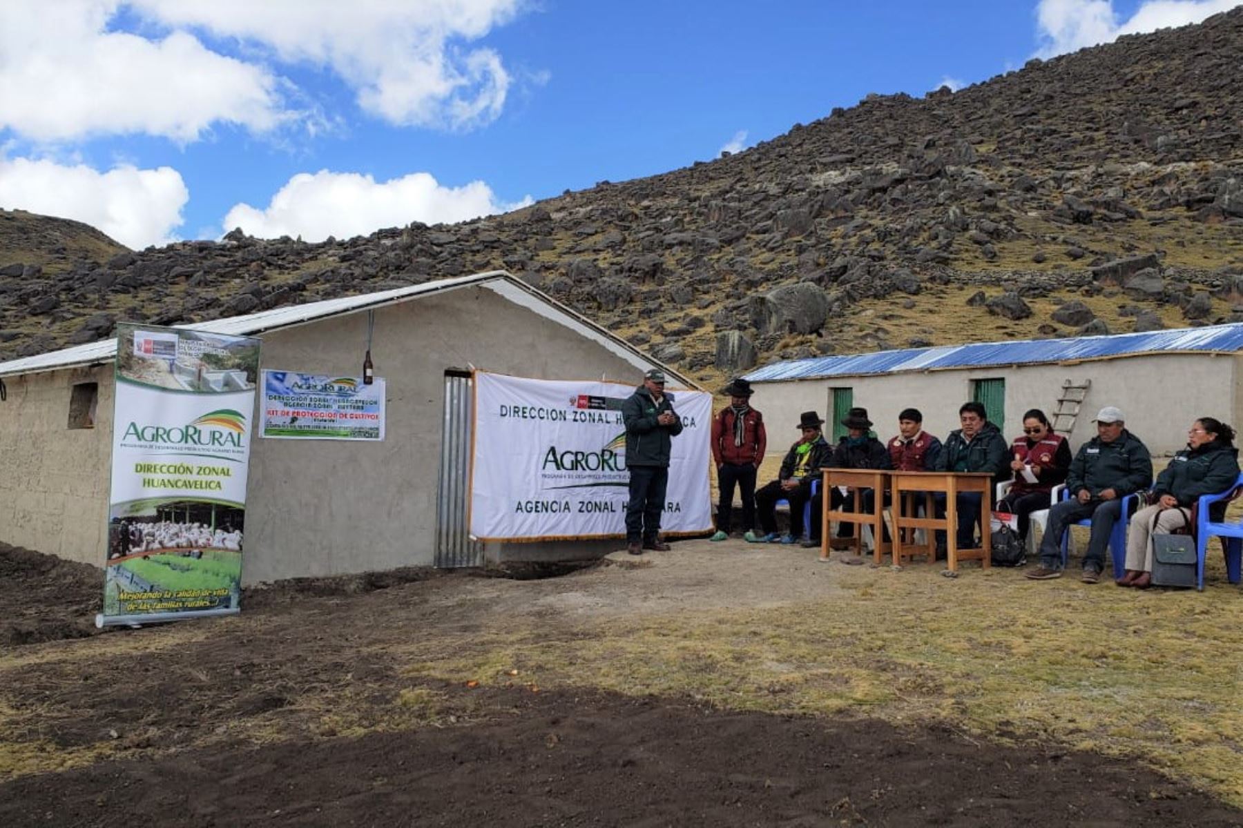 Con fitotoldos protegerán cultivos de los productores de cinco provincias de la región Huancavelica. ANDINA/Difusión