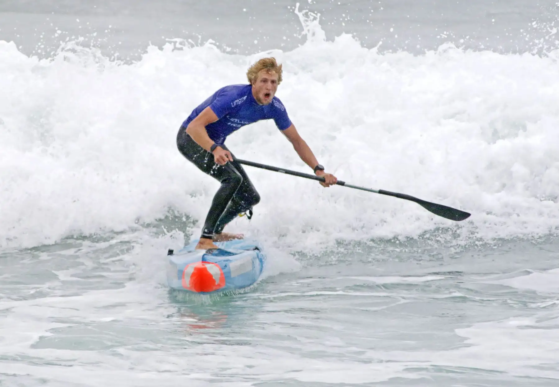 Connor Baxter, de EE. UU., Ganador de la competencia final de surf Stan Up Paddle Race masculina en Punta Rocas en los Juegos Panamericanos Lima 2019. Foto: ANDINA/ Lima 2019