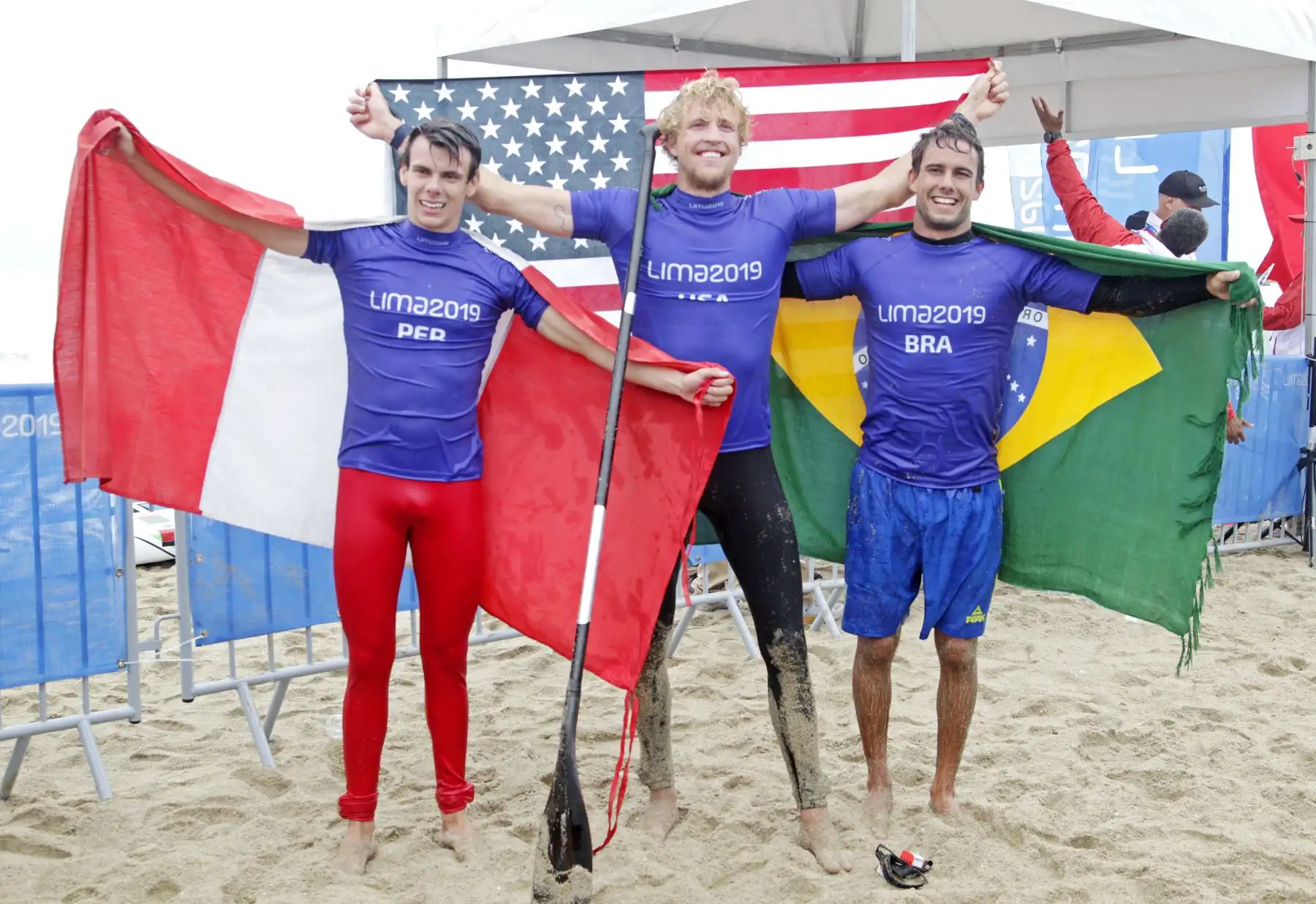 El surfista obtuvo la medalla de bronce en Surf, en la especialidad SUP. Con este logro, el Perú obtiene su primera presea Panamericana en este exigente deporte. Foto: ANDINA/ Lima 2019
