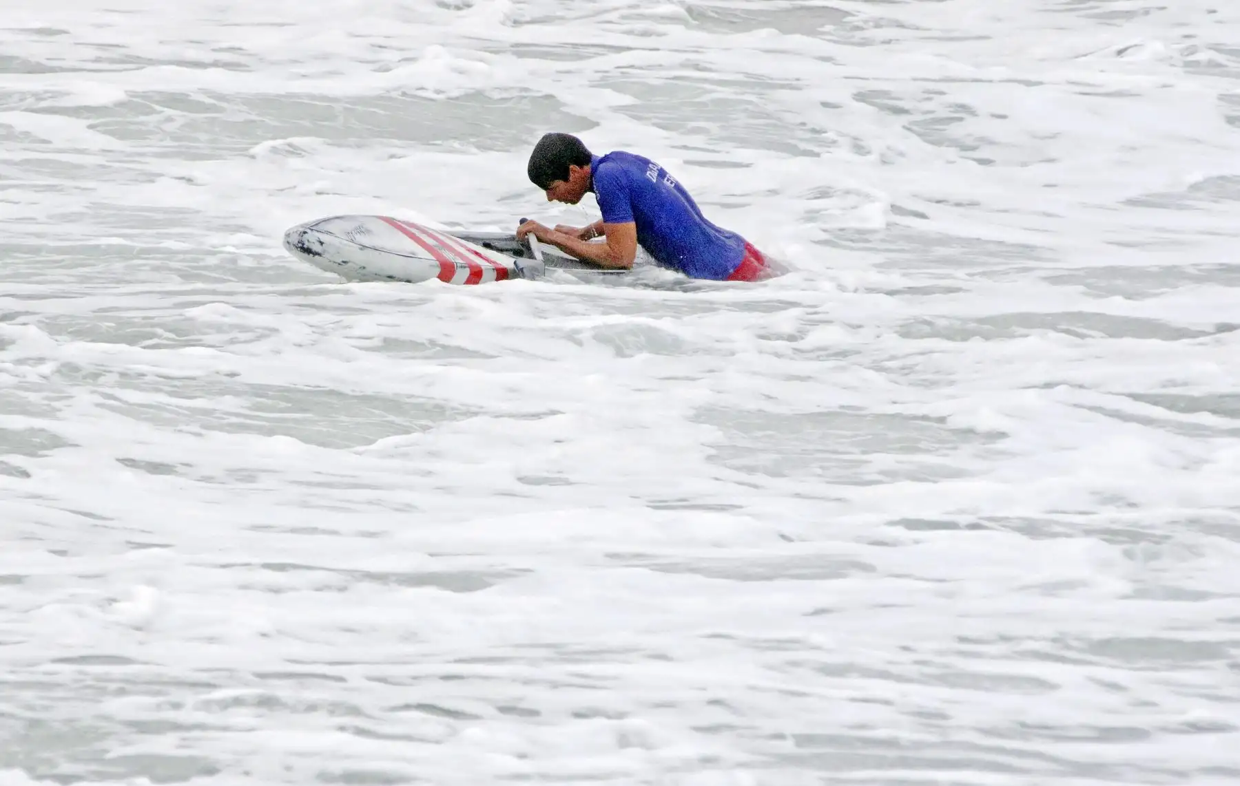 El surfista obtuvo la medalla de bronce en Surf, en la especialidad SUP. Con este logro, el Perú obtiene su primera presea Panamericana en este exigente deporte. Foto: ANDINA/ Lima 2019