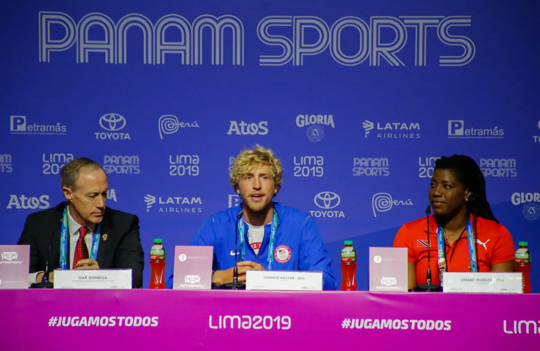 El Presidente de Panam Sports, Neven Ilic, el director general de los Juegos Panamericanos, Alberto Valenzuela y destacados atletas nacionales e internacionales  participan de la reunión informativa de los Juegos Panamericanos Lima 2019.
Foto: Lima 2019
