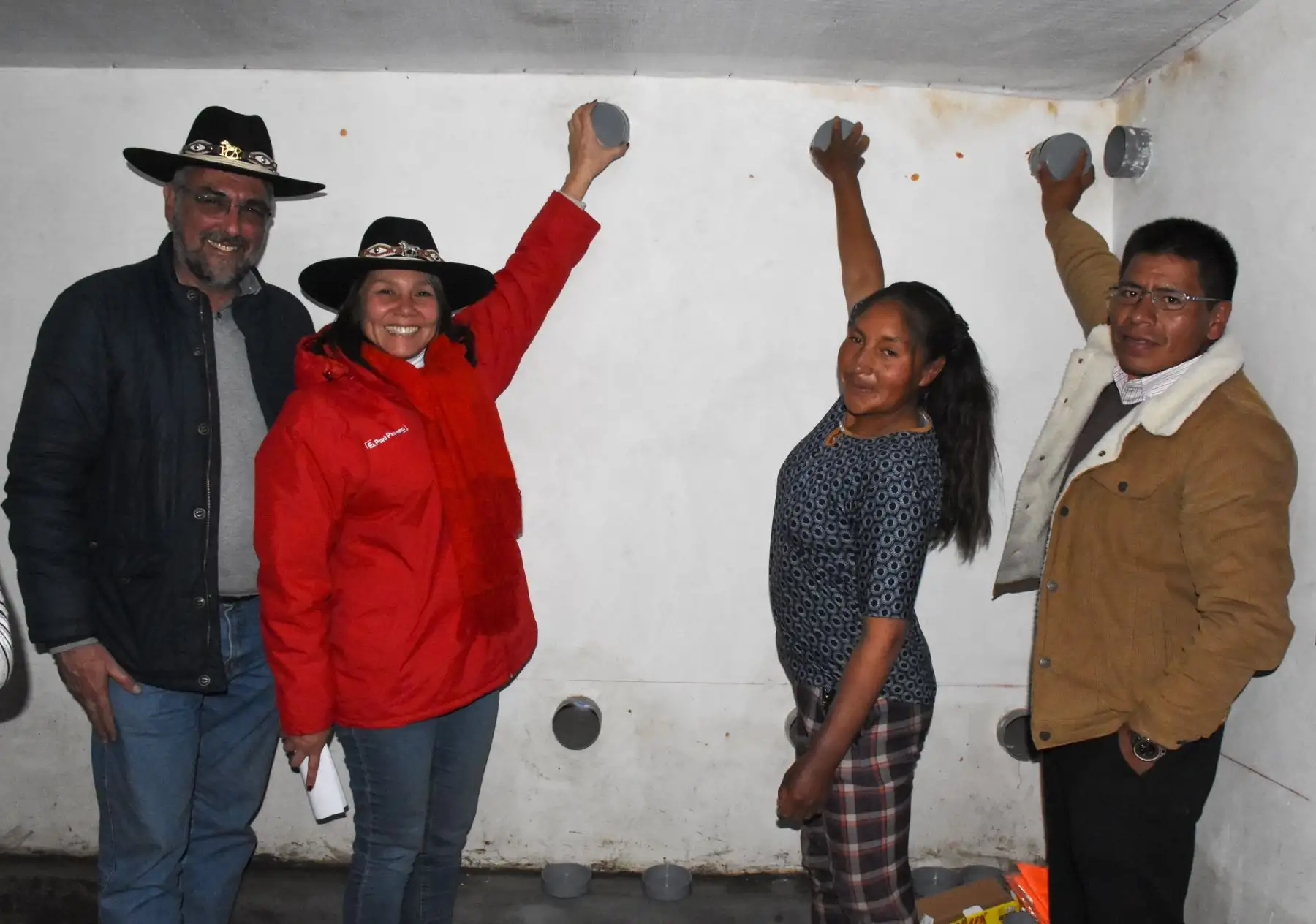 Ministra Paola Bustamante visitó las viviendas térmicas acondicionadas en diferentes regiones del país, dentro del Plan Multisectorial ante Heladas y Friaje 2019 - 2021.Foto: ANDINA/MIDIS