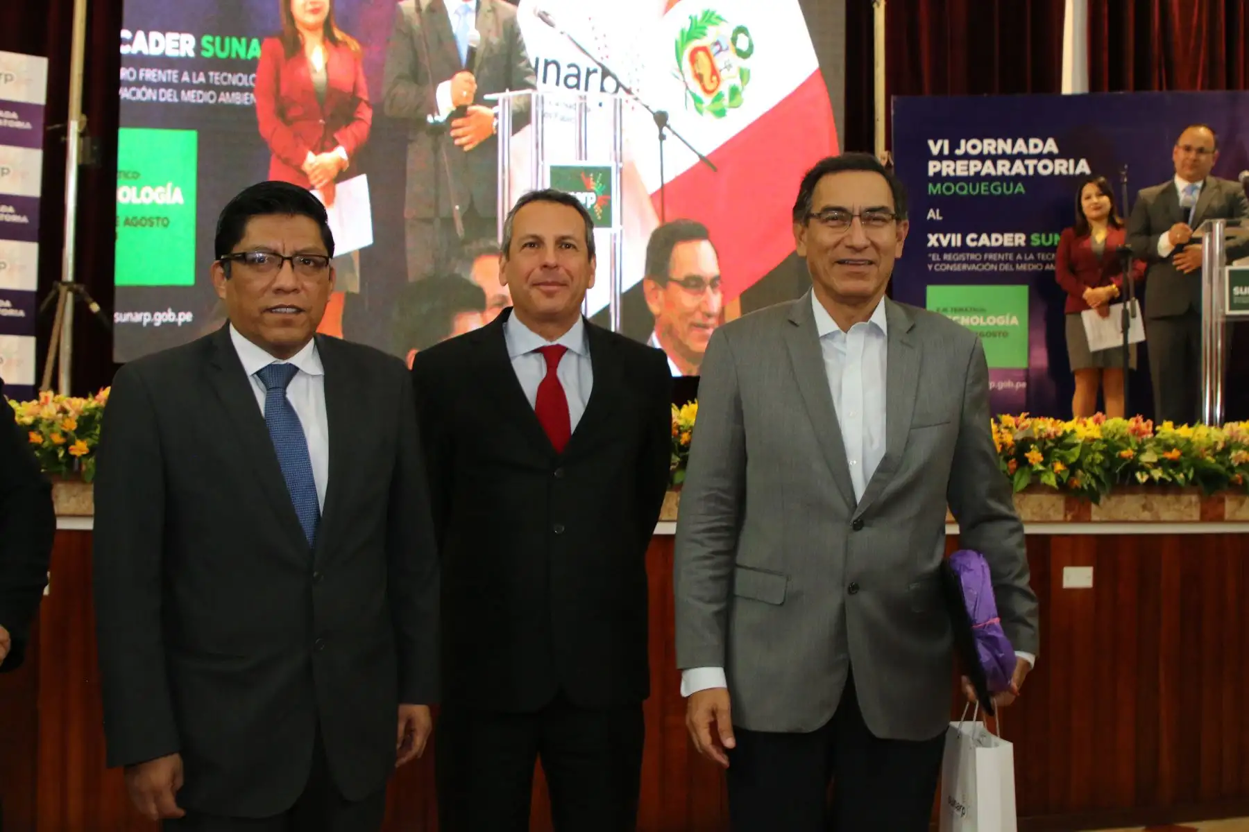 Presidente Martín Vizcarra participó en la VI Jornada Preparatoria al Congreso Anual de Derecho Registral CADER 2019, en Moquegua.Foto:ANDINA/SUNARP