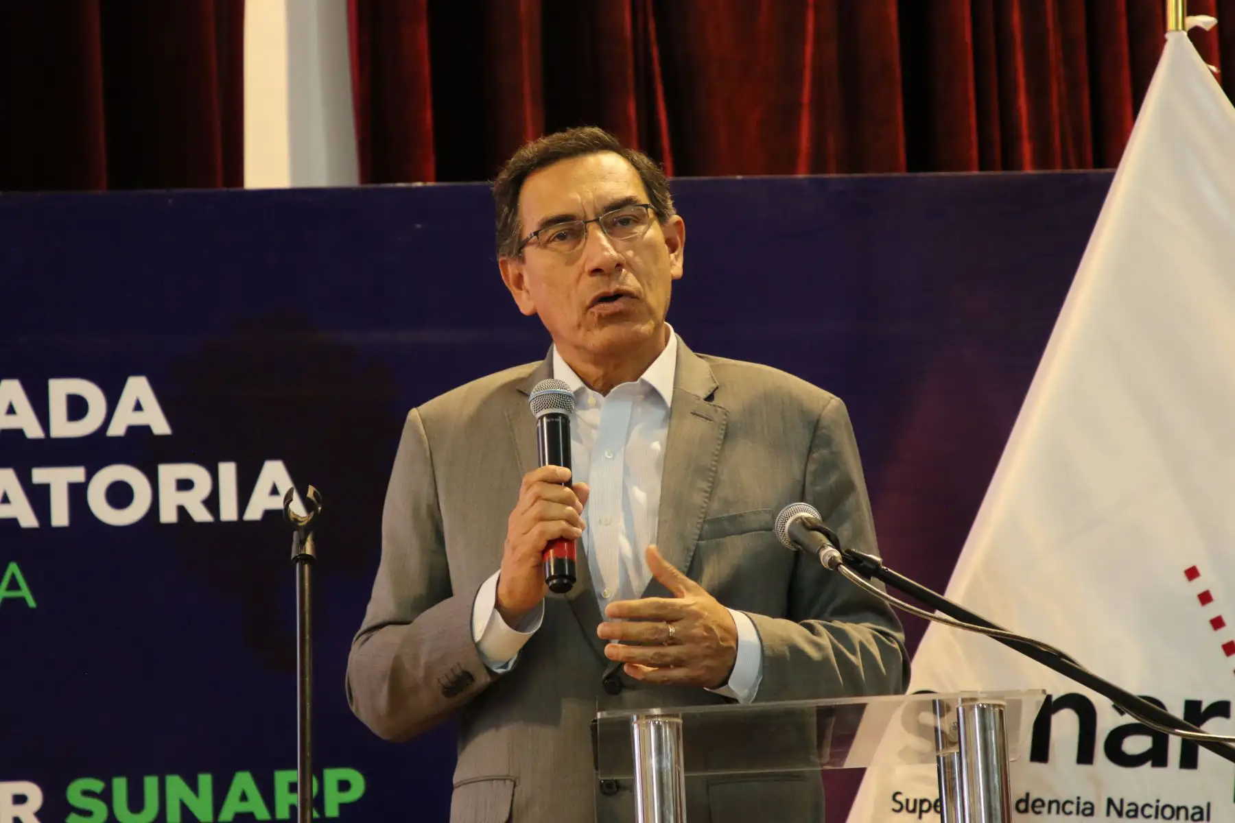 Presidente Martín Vizcarra participó en la VI Jornada Preparatoria al Congreso Anual de Derecho Registral CADER 2019, en Moquegua.Foto:ANDINA/SUNARP