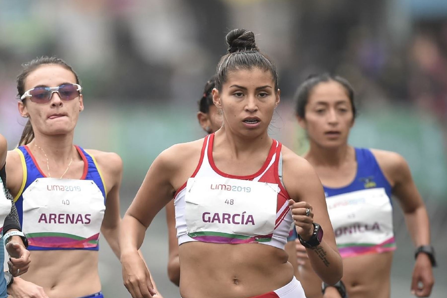 Mary Luz AndÃ­a y Kimberly GarcÃ­a representaron al PerÃº en marcha atlÃ©tica. Foto: AFP