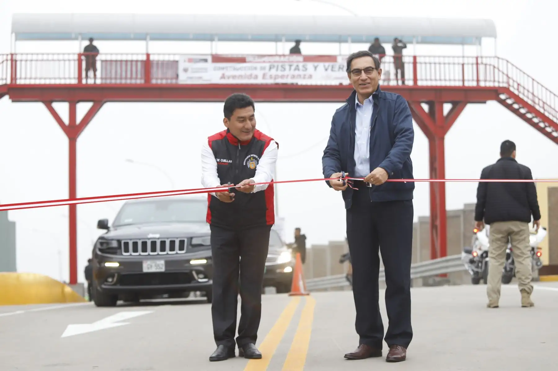 Presidente Martín Vizcarra inaugura infraestructura vial en la avenida Esperanza en Ate Vitarte.
Foto: ANDINA/Prensa Presidencia