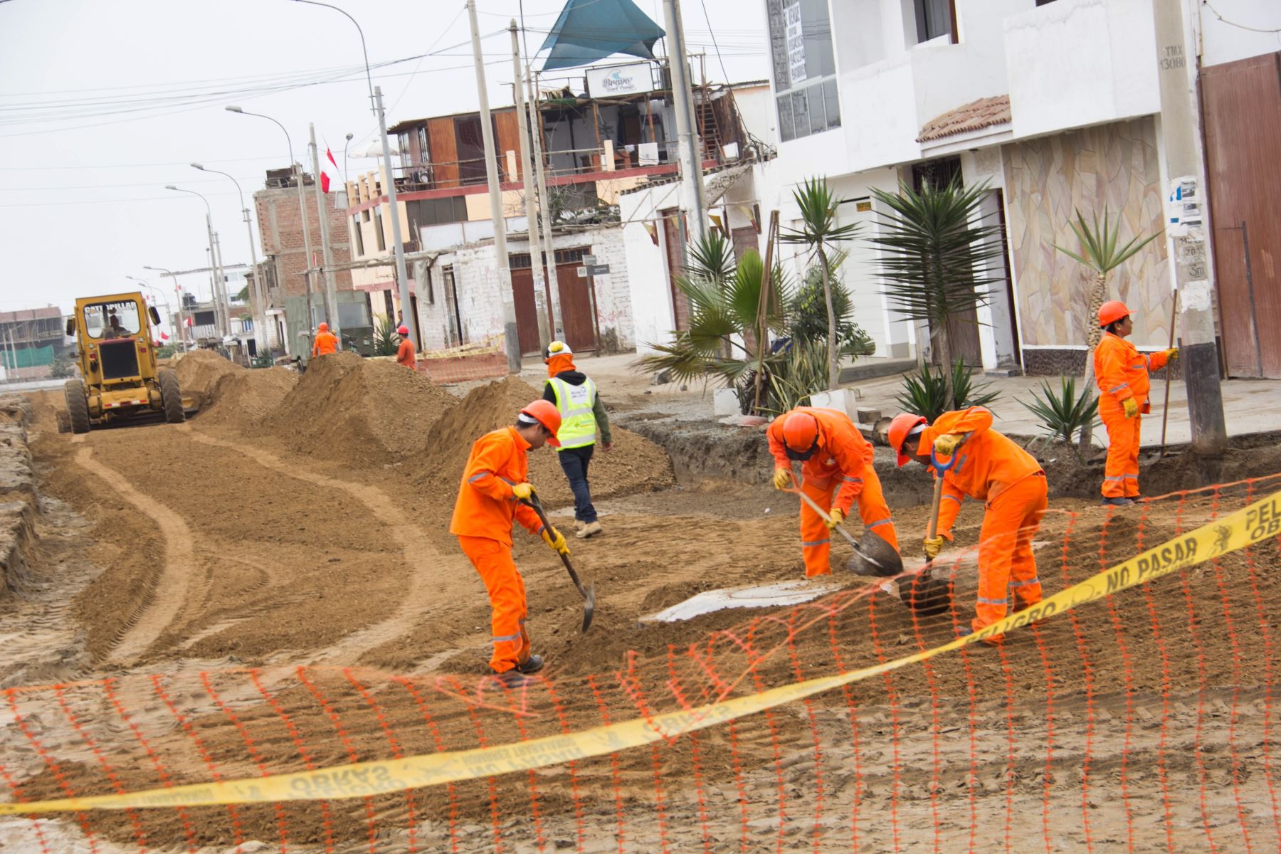 Avenida Juan Valer en construcción en Punta Hermosa. Foto: Andina/Difusión
