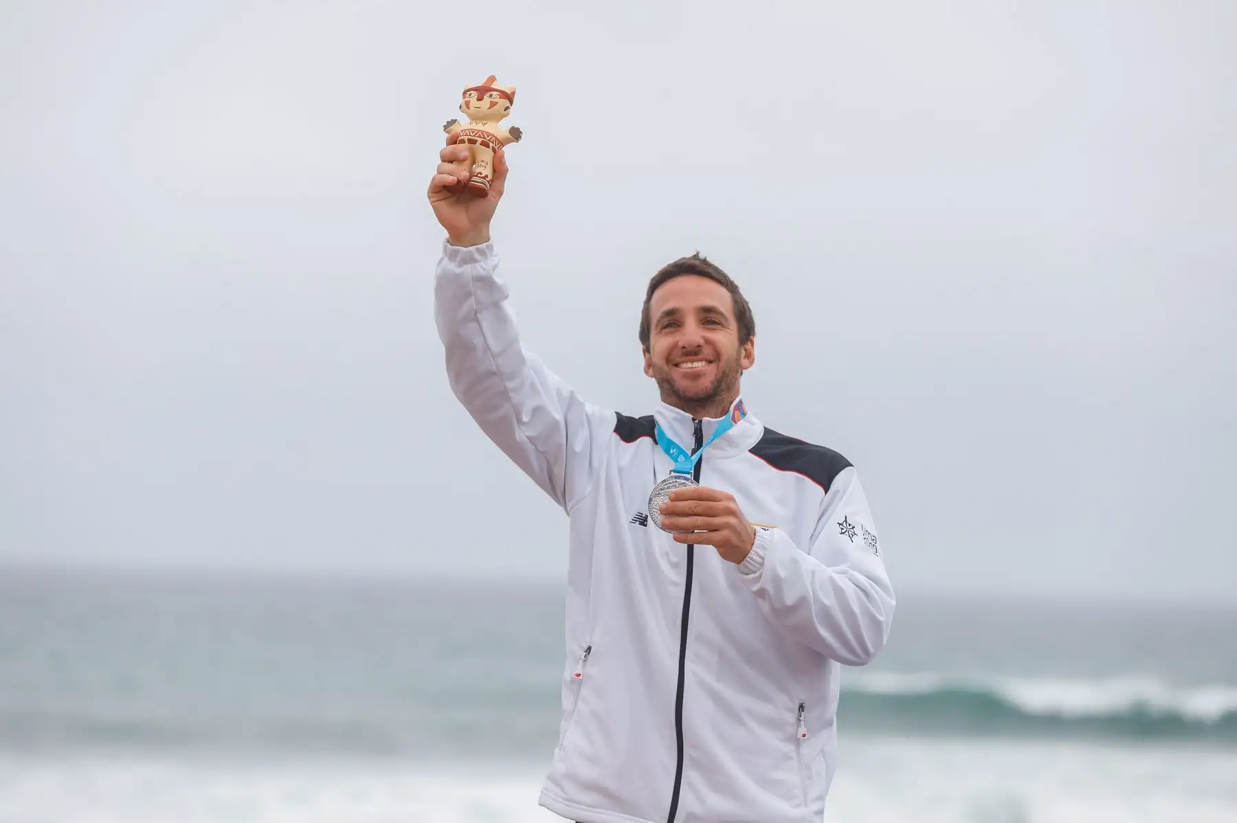 Presidente Martín Vizcarra participó en la ceremonia de premiación a los medallistas peruanos en la disciplina de surf.Foto: ANDINA/Prensa Presidencia