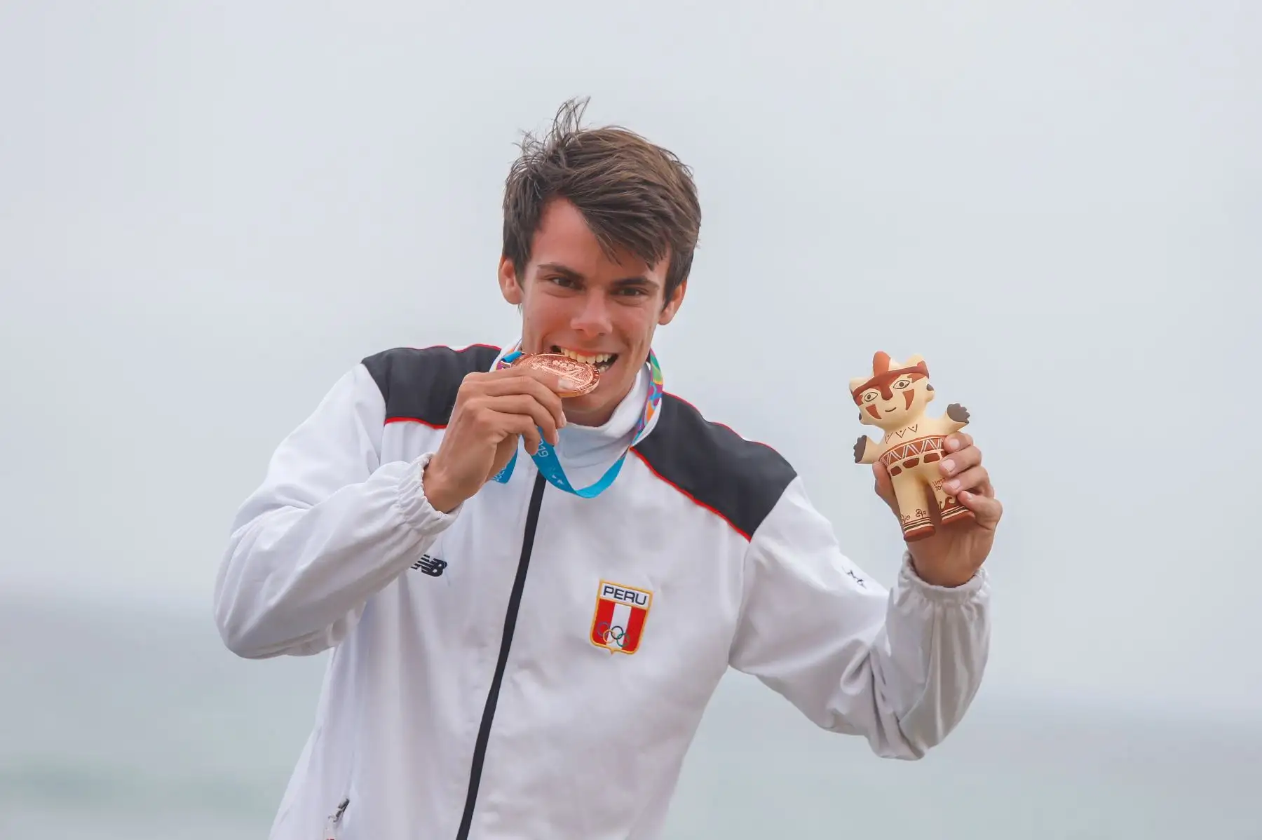 Presidente Martín Vizcarra participó en la ceremonia de premiación a los medallistas peruanos en la disciplina de surf.Foto: ANDINA/Prensa Presidencia