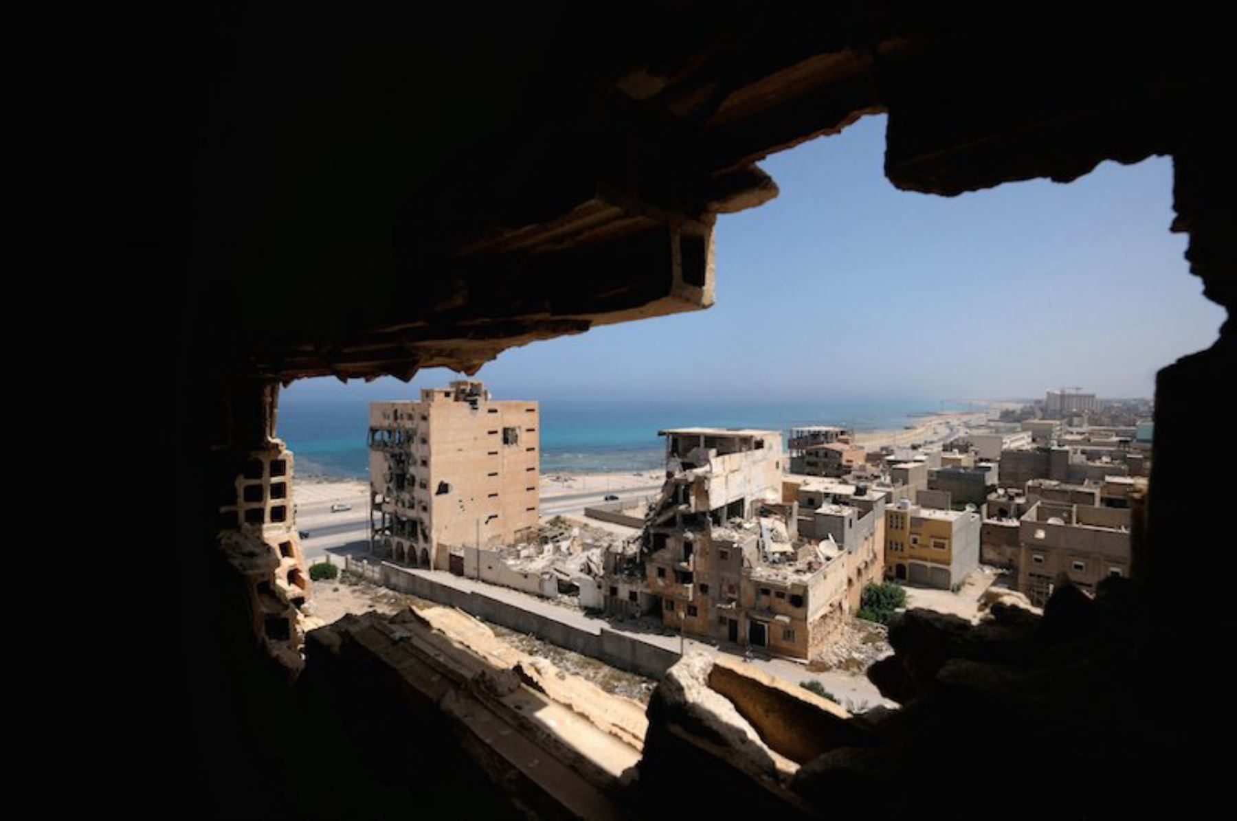 Desde la reanudación de los enfrentamientos entre campamentos rivales en Libia en abril de 2019, más de 280 civiles y 2,000 combatientes han sido asesinados. Foto: INTERNET/Medios