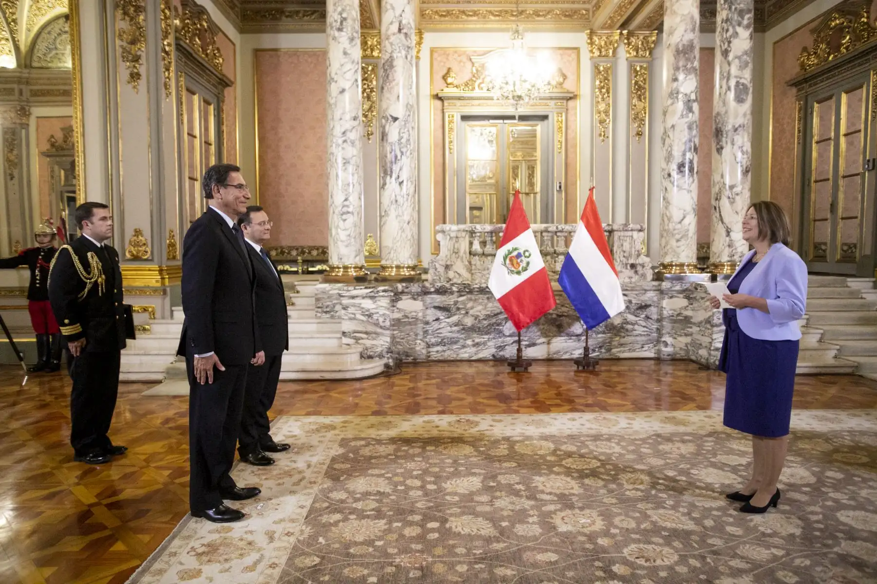 Presidente Martín Vizcarra recibe cartas credenciales del embajador de Países Bajos, Nathalie Lintvelt.
Foto: ANDINA/ Prensa Presidencia
