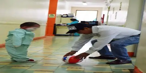 Foto: ANDINA/ unidad de niños quemados