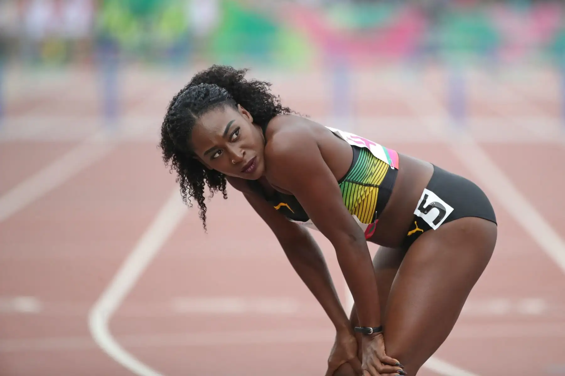 Rushek Clayton de Jamaica tras competir en semifinales de la prueba 400 metros en  vallas femenino de atletismo en los Juegos Panamericanos Lima 2019.
Foto: EFE