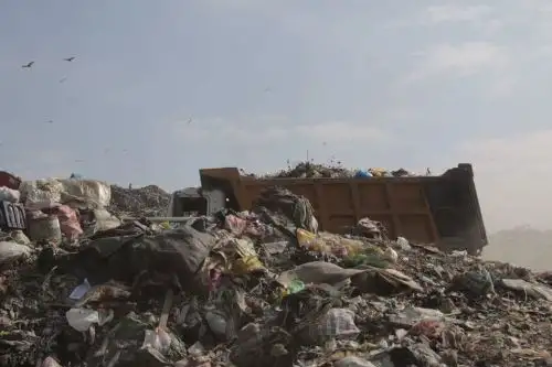 El botadero informal de Chimbote, que se ha convertido en una fuente de contaminación, será clausurado de forma definitiva.
