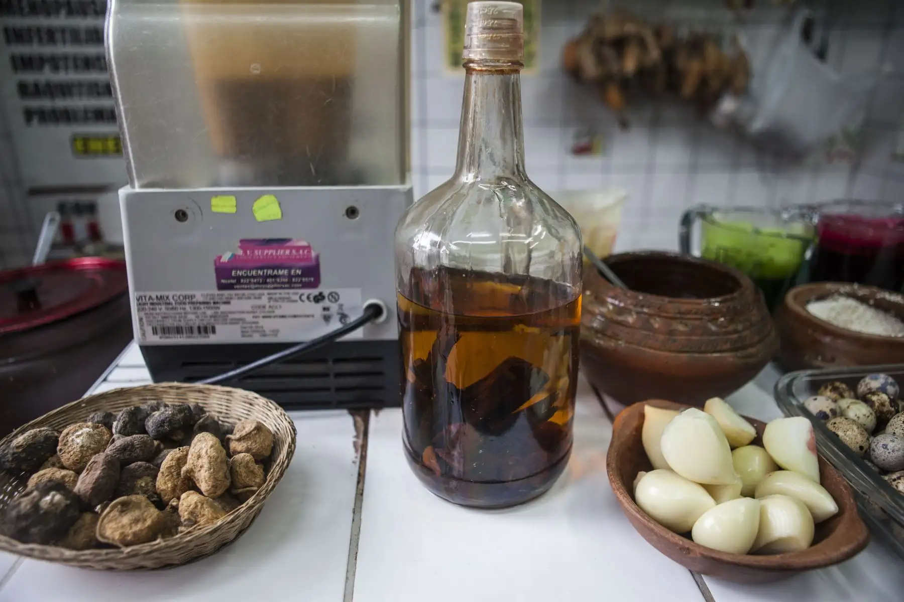 Los macerados de maca tienen una maceración de seis meses a dos años. 
Foto: ANDINA/Miguel Mejía Castro