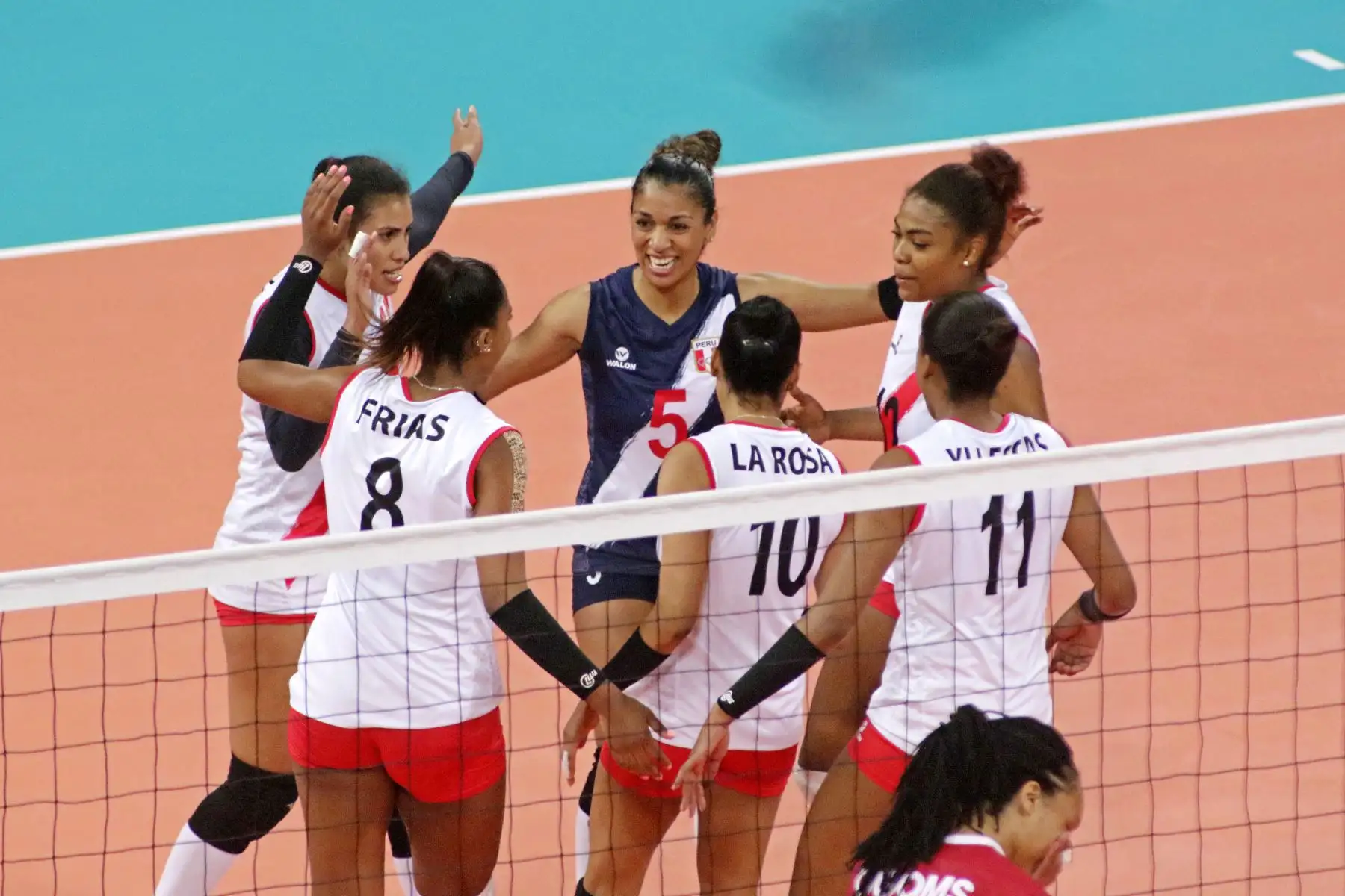 Perú gana a Canadá en el Voleibol femenino en el Polideportivo del Callao. Foto: ANDINA/Lima 2019