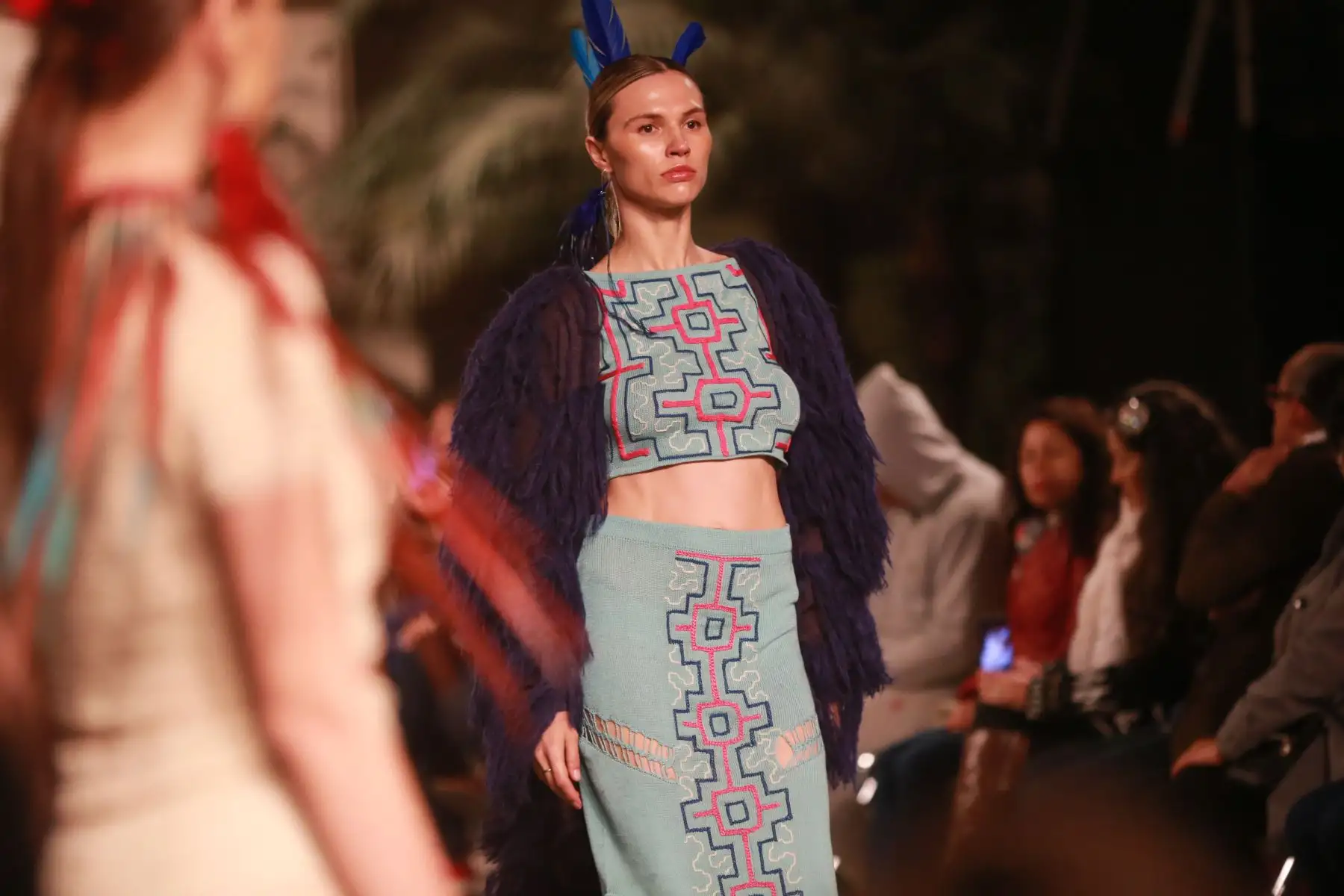 Desfile de indumentaria inspirada en la cultura peruana con los ganadores de uno de los proyectos culturales que convocó Culturaymi. Foto.ANDINA/ Jhony Laurente