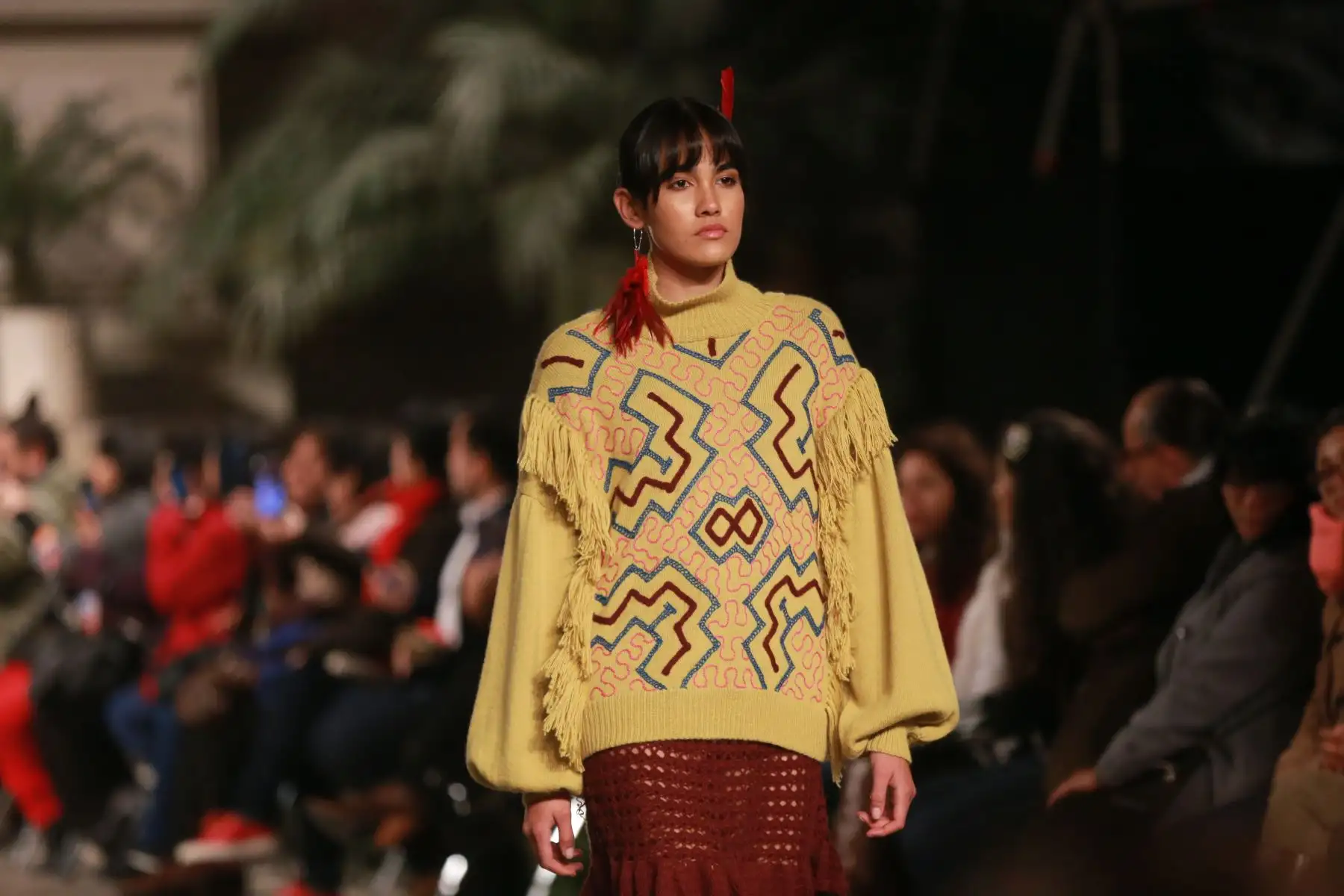 Desfile de indumentaria inspirada en la cultura peruana con los ganadores de uno de los proyectos culturales que convocó Culturaymi. Foto.ANDINA/ Jhony Laurente