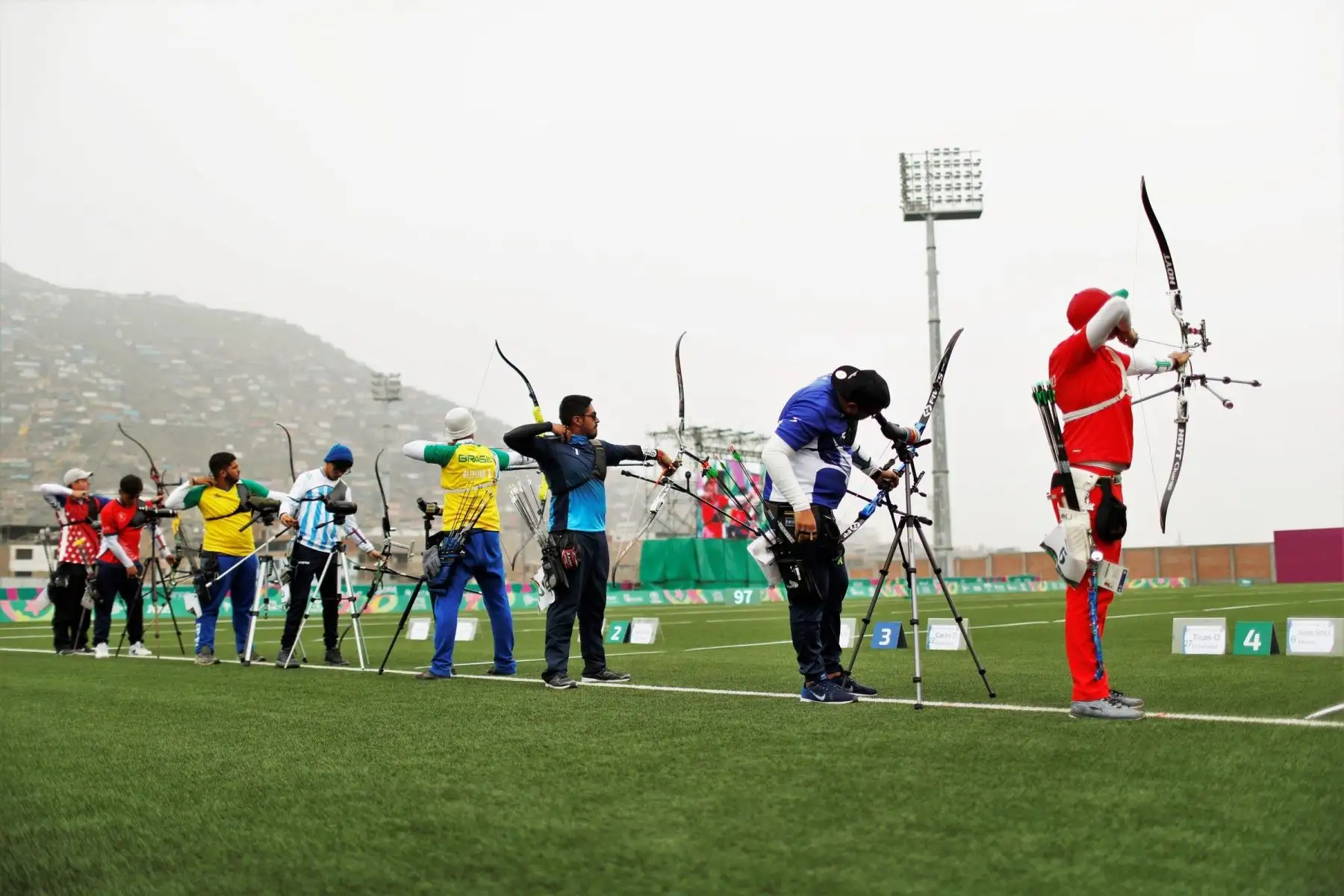 Vista general de la competencia preliminar de Tiro con Arco individual masculino, durante los Juegos Panamericanos Lima 2019. EFE