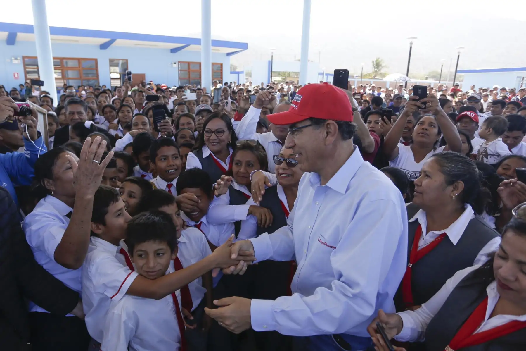 Presidente Vizcarra inaugura Colegio José Olaya que  fue afectado por el fenómeno del niño en el 2017.Foto: ANDINA/Prensa Presidencia