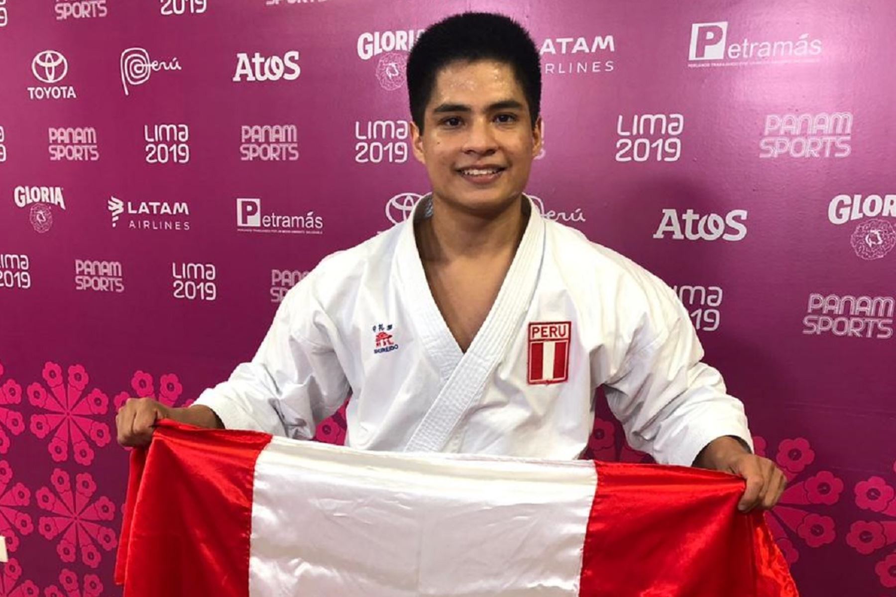 Mariano Wong ganó la medalla de bronce en la modalidad kata de los Panamericanos. Twitter: Movistar Deportes