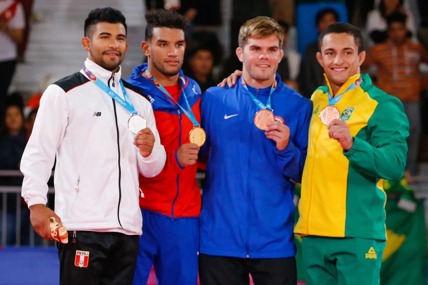 El peruano Alonso Wong celebra después de derrotar al mexicano Eduardo Araujo en los Juegos Panamericanos de Lima 2019 Judo Masculino -73 kg Semifinal Foto:ANDINA/Lima 2019