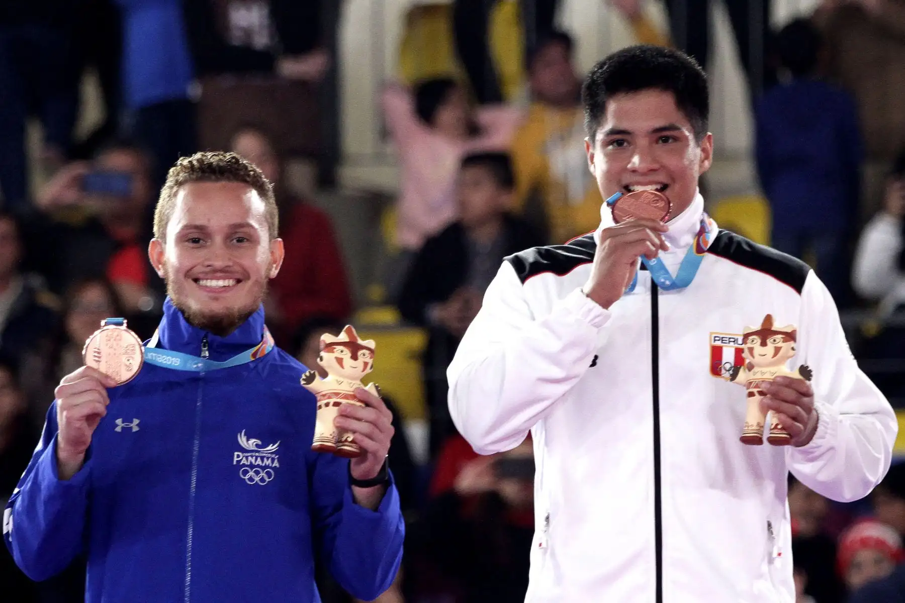 El karateka Mariano Wong ganó medalla de bronce luego de vencer al mexicano Waldo Ramírez en la modalidad de kata. Foto: ANDINA/ Lima 2019