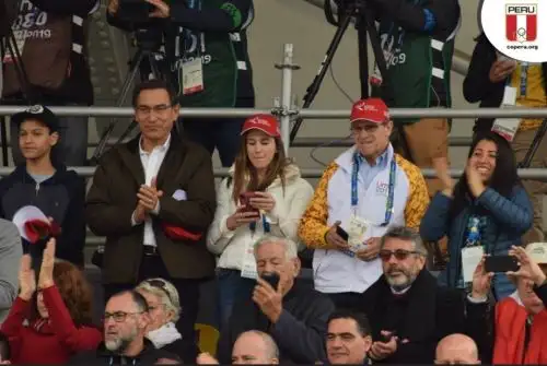 Lima 2019: presidente Martín Vizcarra asiste a finales de frontón peruano