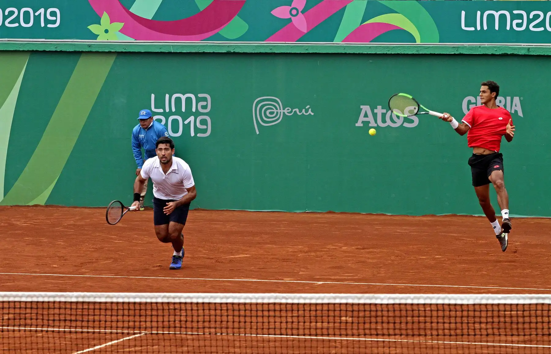 Juan Pablo Varillas y Sergio Galdos, medalla de bronce en Tenis dobles. Foto:Lima 2019